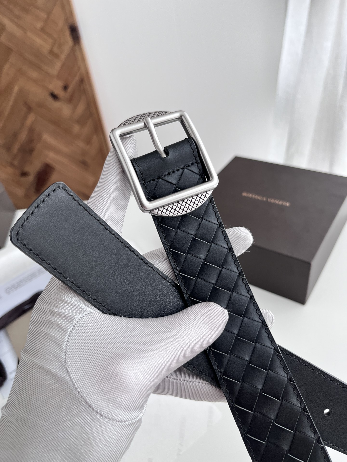 Luxury Italian Handmade Black Leather Belts for Men with Silver Needle Buttons - 图片 4