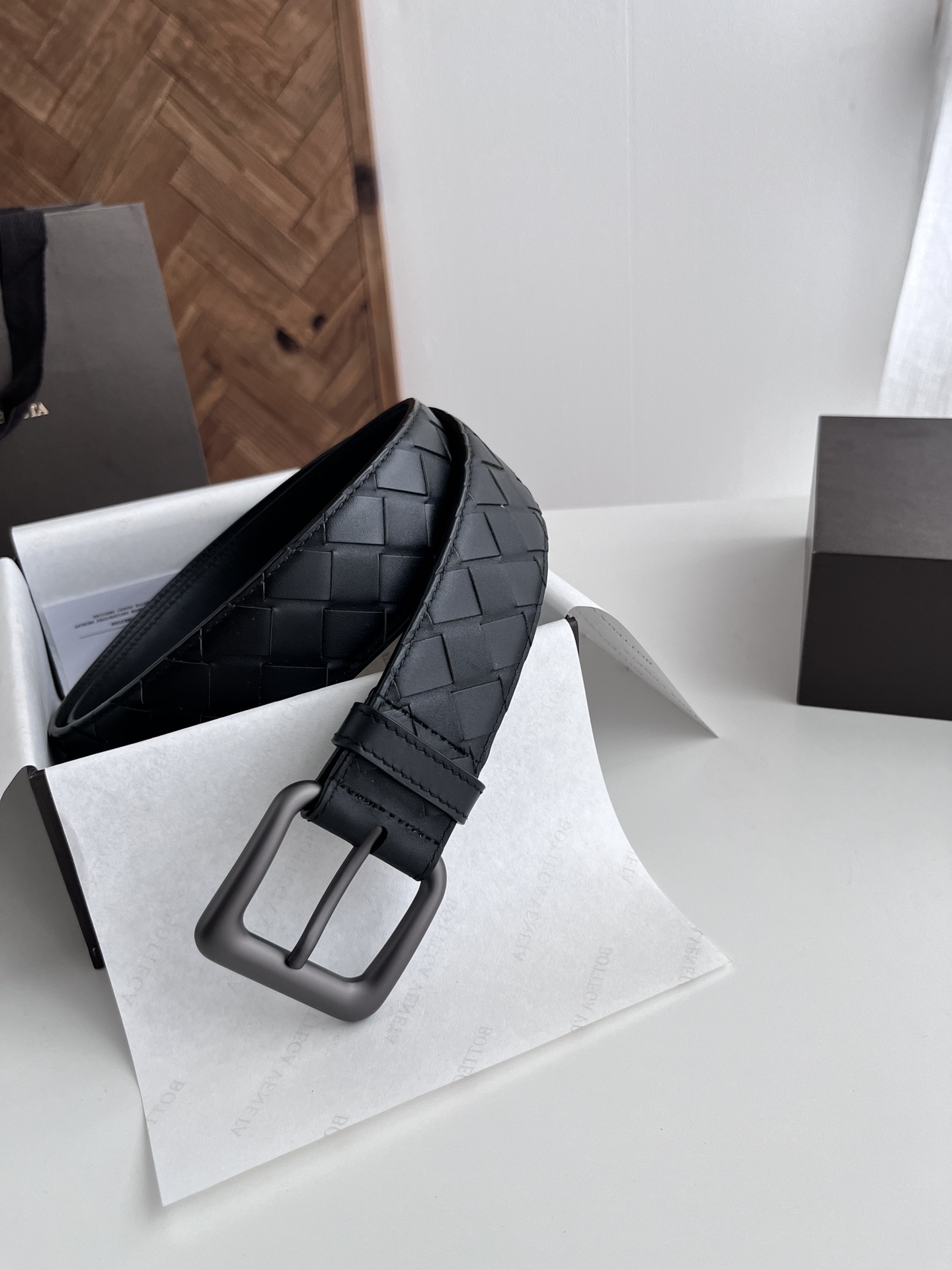 Bottega Veneta 代购级 BV 2024宽版男士腰带 纯手工大格子intreccio编织意大利小牛皮 搭配真空枪色针扣 皮带宽度4