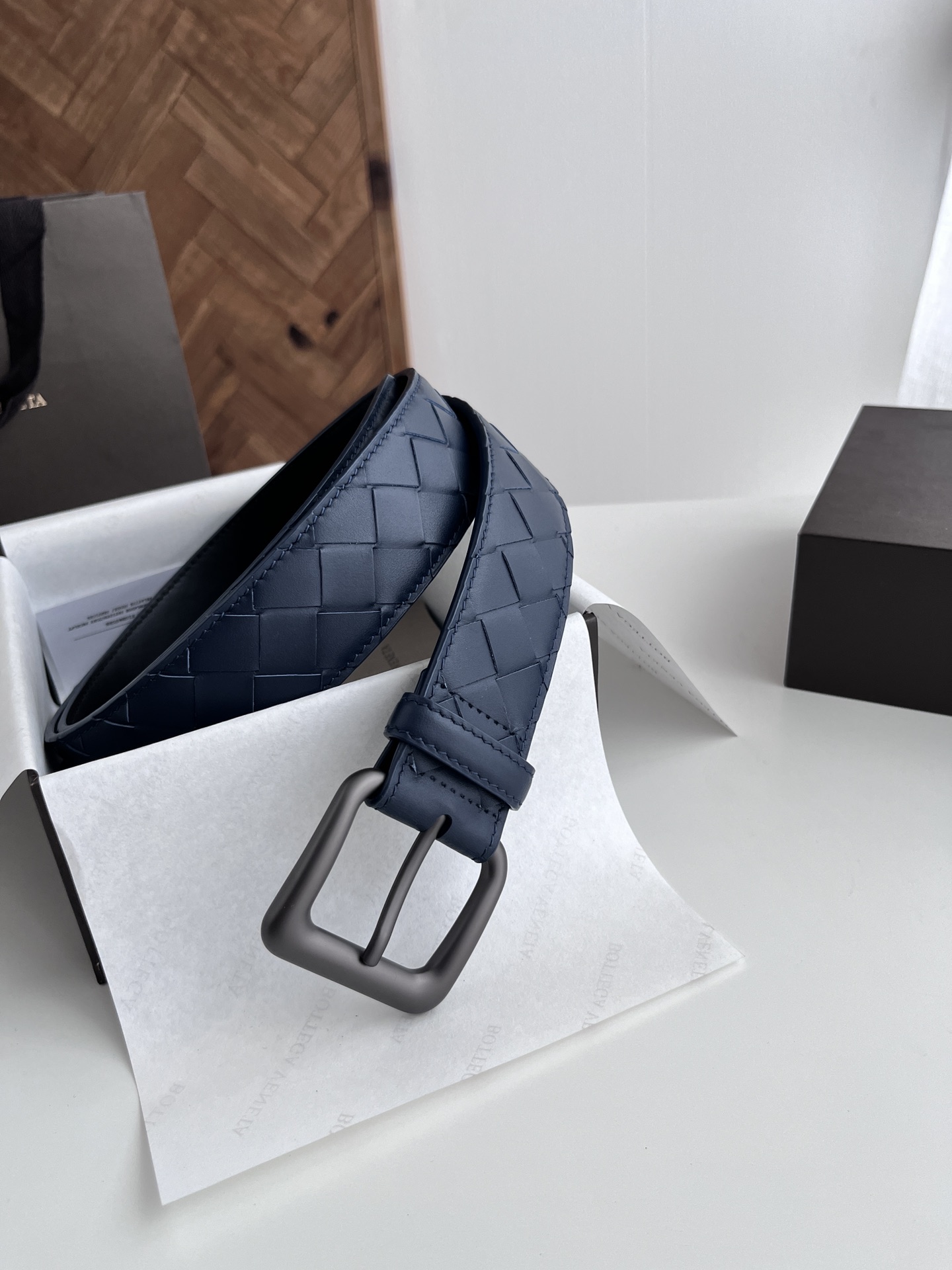Bottega Veneta 代购级 BV 2024宽版男士腰带 纯手工大格子intreccio编织意大利小牛皮 搭配真空枪色针扣 皮带宽度4