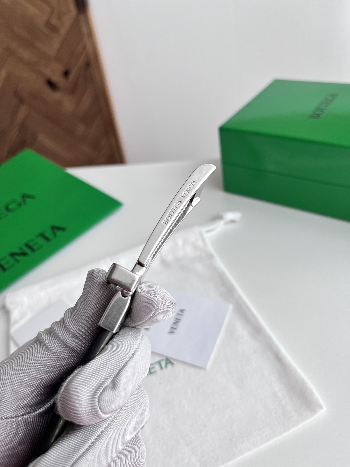 Bv 2025最新款男士编织腰带 双面用 纯手工intreccio大格子编织 双面意大利小牛皮搭配微复古