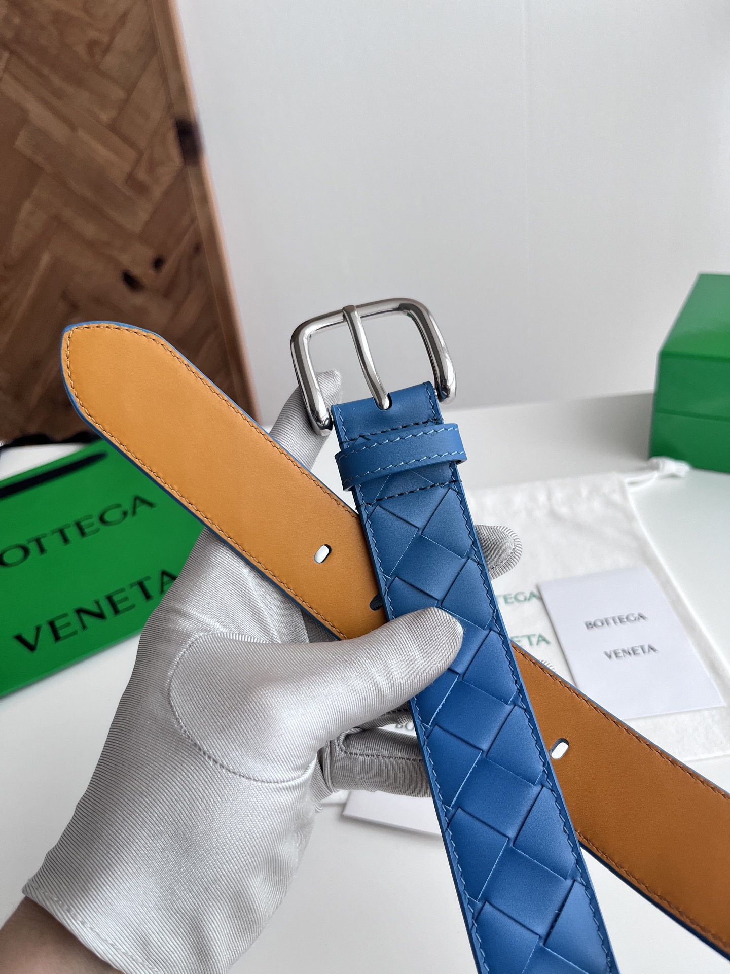 Bv 2025最新款男士编织腰带 纯手工intreccio大格子编织 双面意大利小牛皮搭配微复古银色针扣
