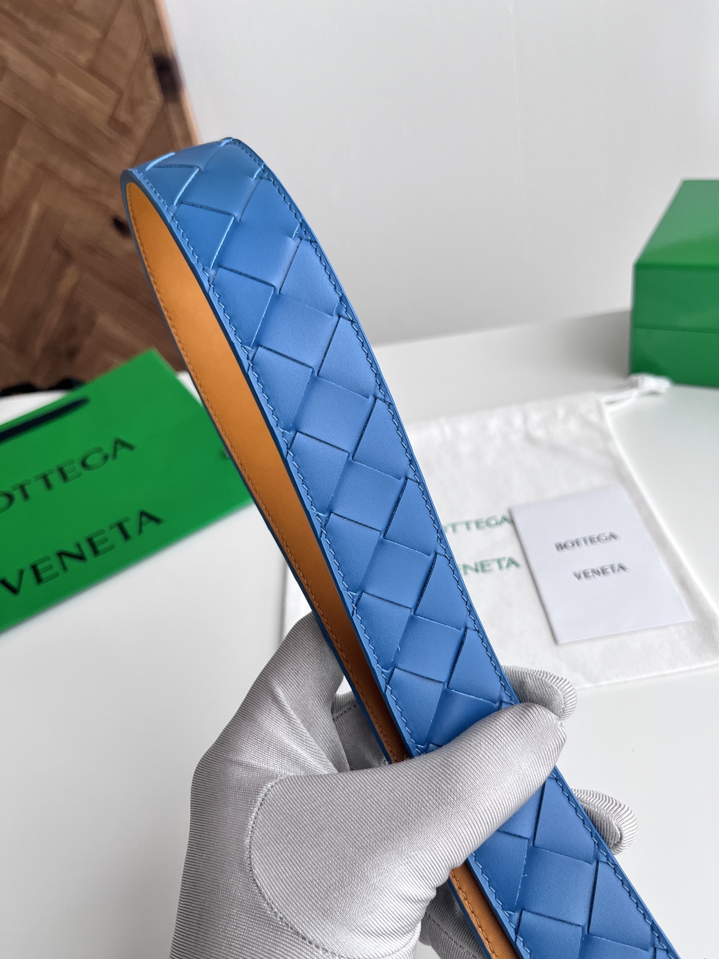 Bv 2025最新款男士编织腰带 纯手工intreccio大格子编织 双面意大利小牛皮搭配微复古银色针扣