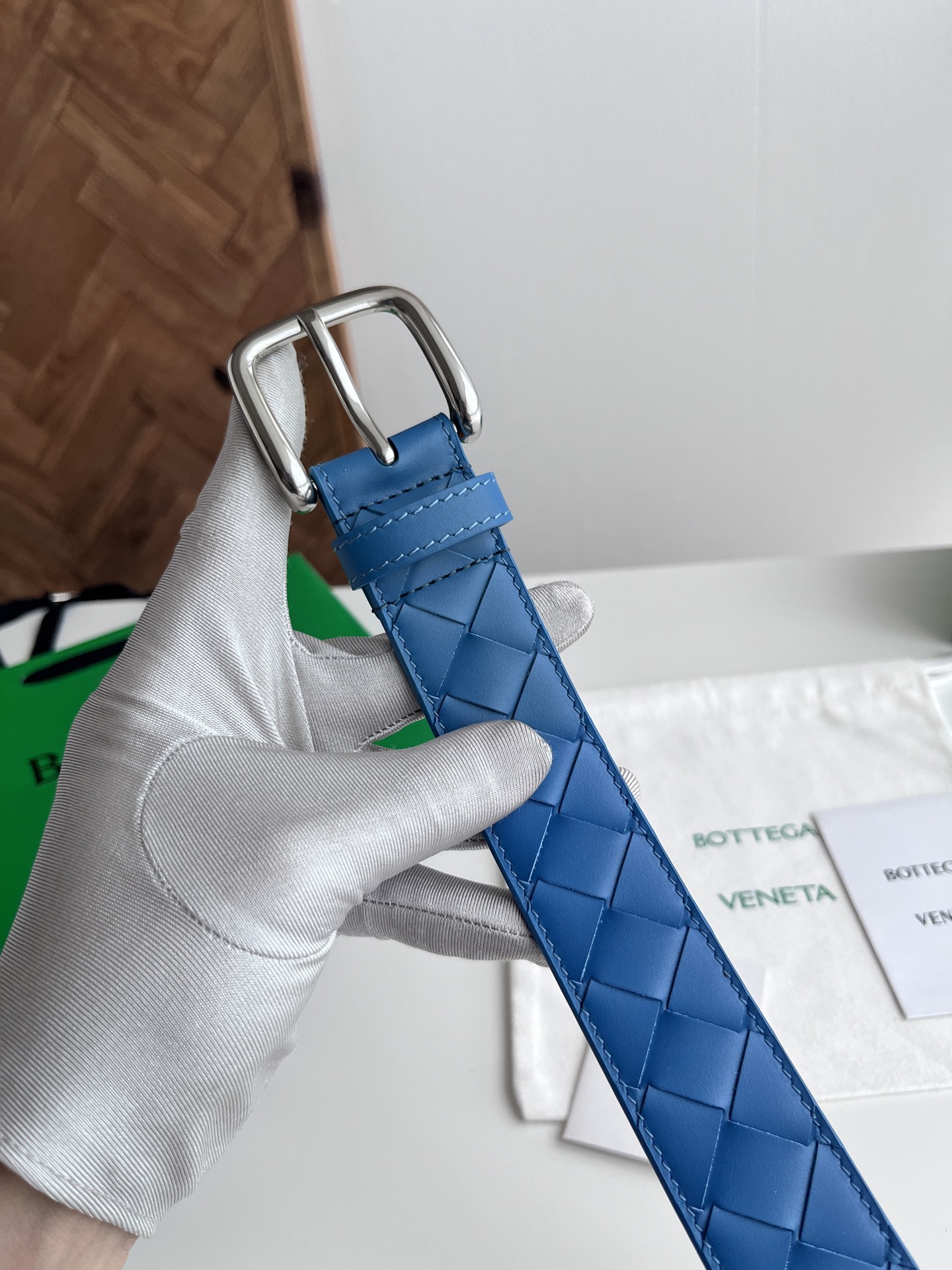 Bv 2025最新款男士编织腰带 纯手工intreccio大格子编织 双面意大利小牛皮搭配微复古银色针扣