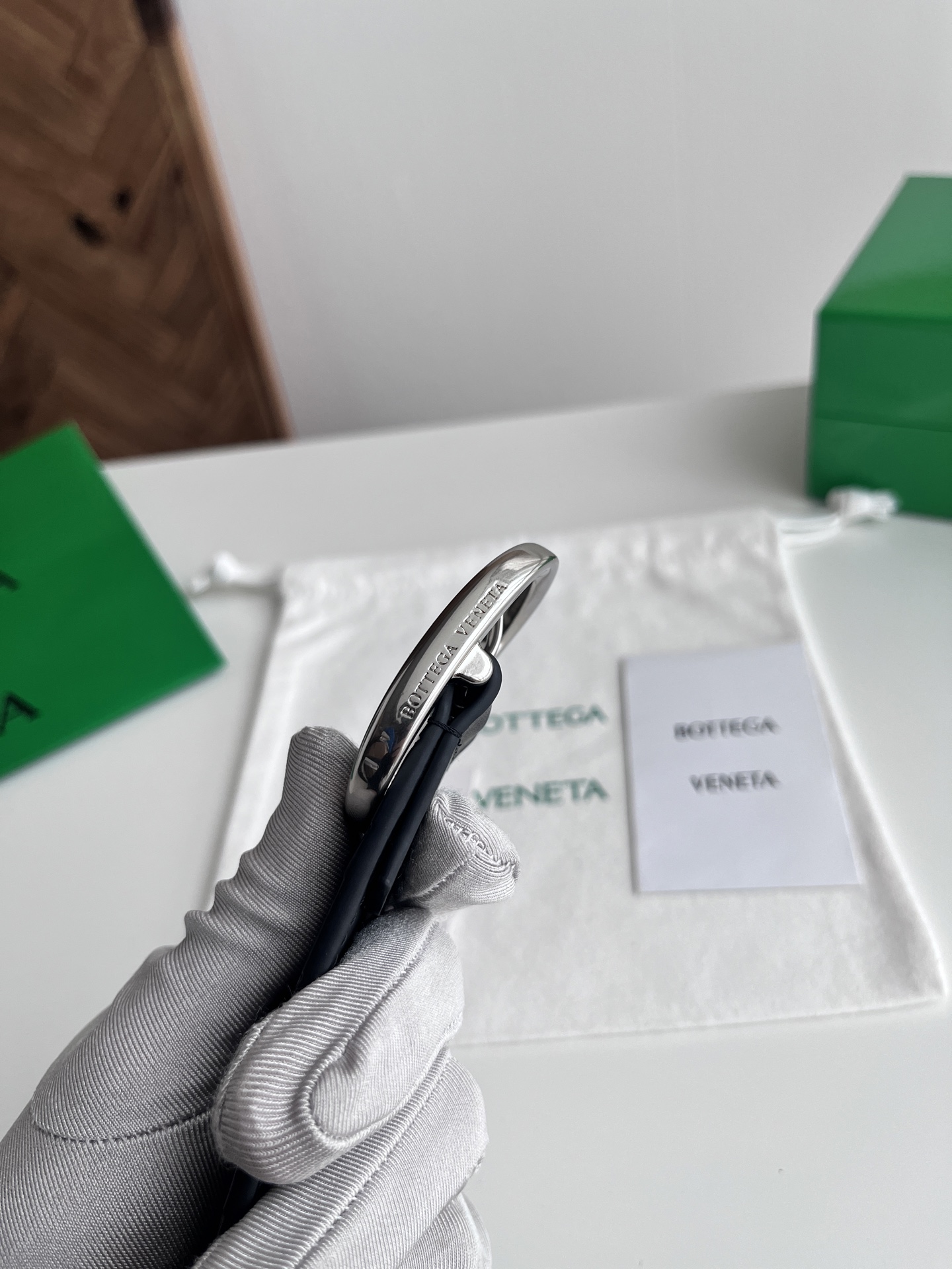 Bv 2025最新款男士编织腰带 纯手工intreccio大格子编织 双面意大利小牛皮搭配椭圆形微复古银