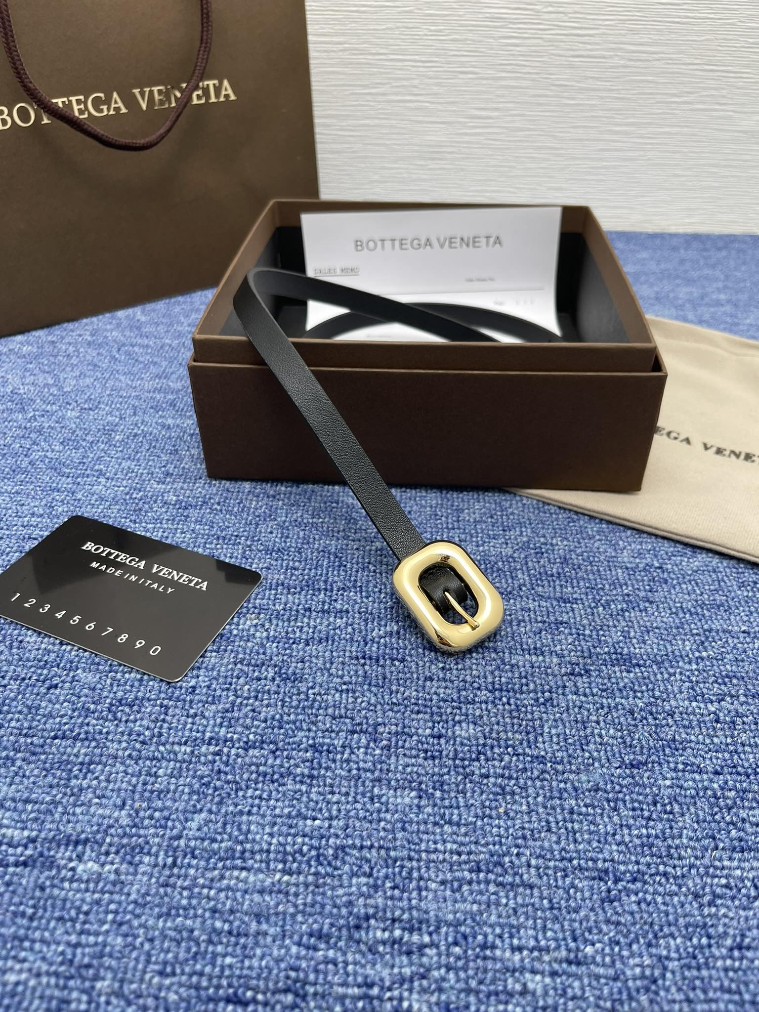“High-Quality Double-Sided Leather Belt with Monogram for Ms. BV, 2024 French-Made Options” - 图片 5