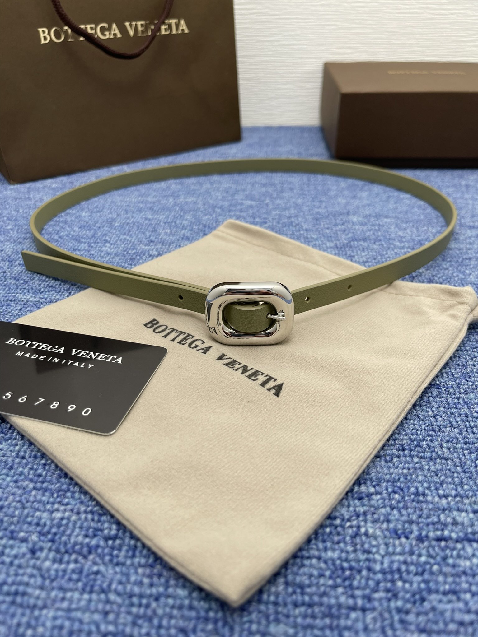 High-Quality Original Leather Belt with Monogram Lining for Ms. BV – French-Made 2024 Collection