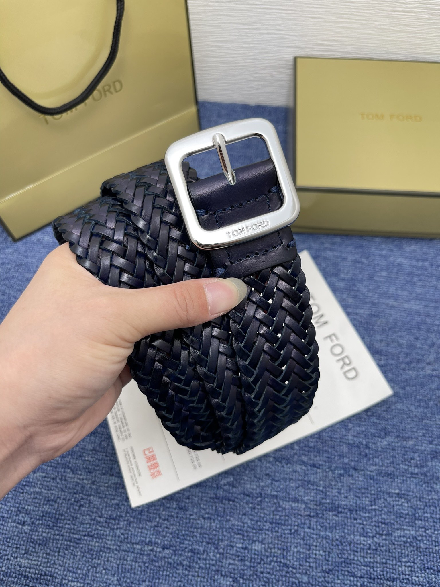 “Mr. Tom Ford Buys Premium Turd Belt with Ointment Skin, 4.0 cm Wide” - 图片 2