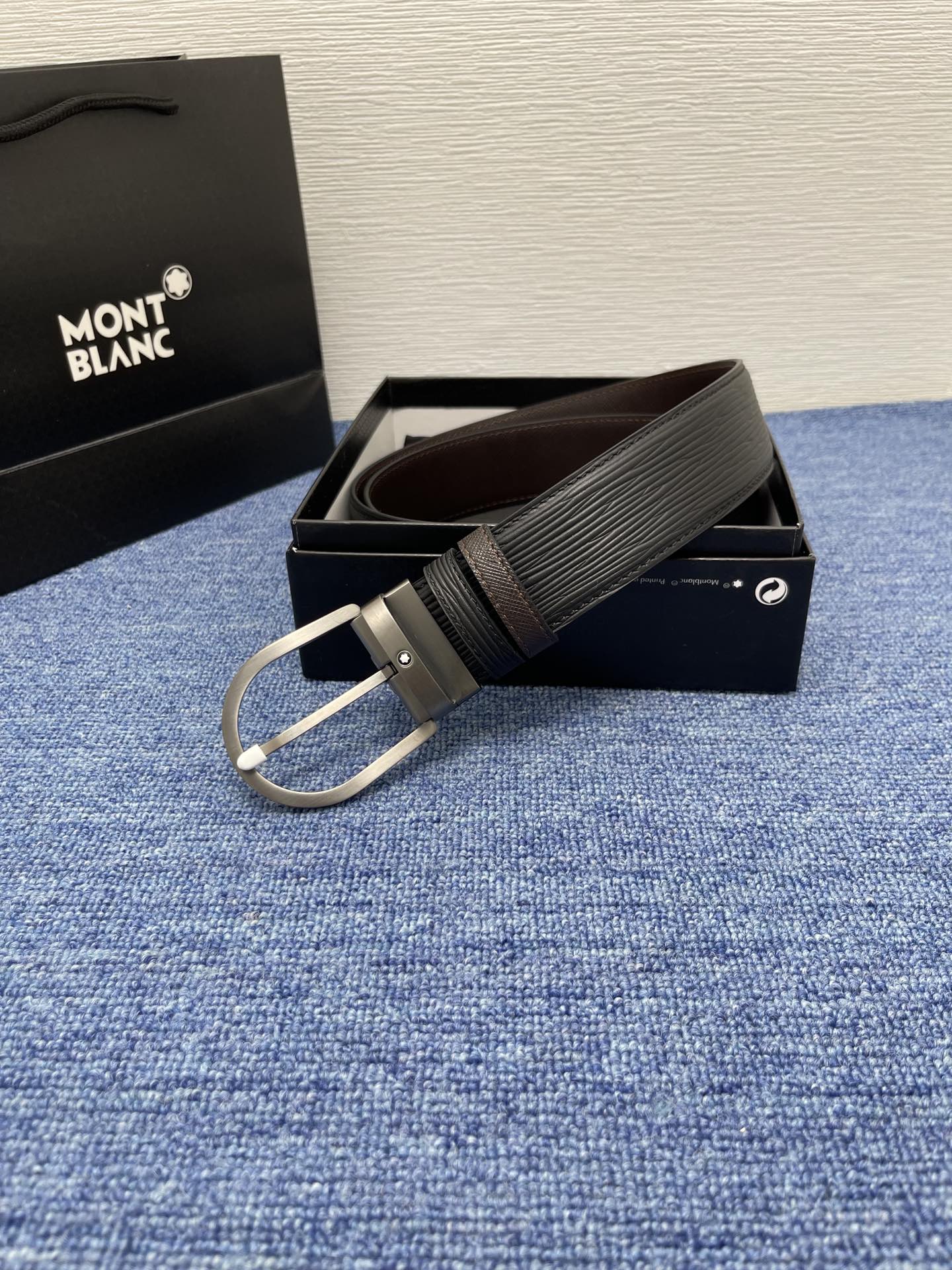 Montblanc Men's Leather Belt, Reversible Buckle, 4.0cm Width 3 i1726281731 2272 4