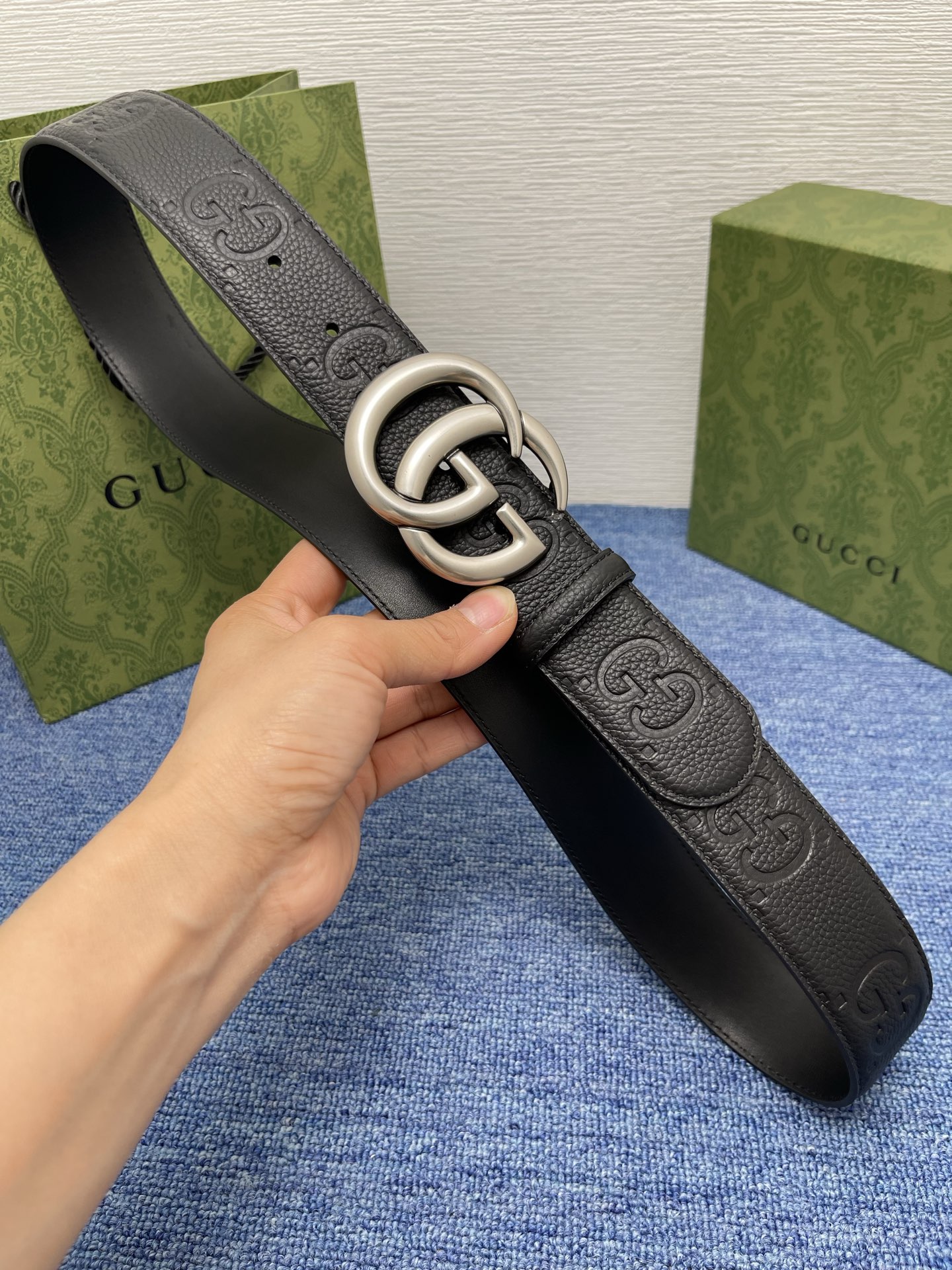Gucci 经典款进口原厂印花面 搭配原版皮底 精品钢扣 宽4.0 Cm 经典永不过时款 潮流大方 时尚