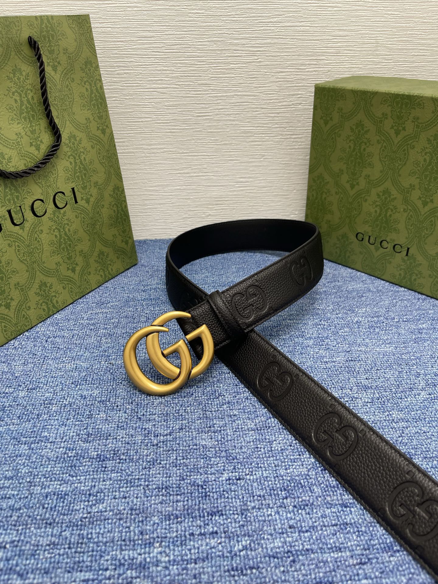 Gucci 经典款进口原厂印花面 搭配原版皮底 精品钢扣 宽4.0 Cm 经典永不过时款 潮流大方 时尚