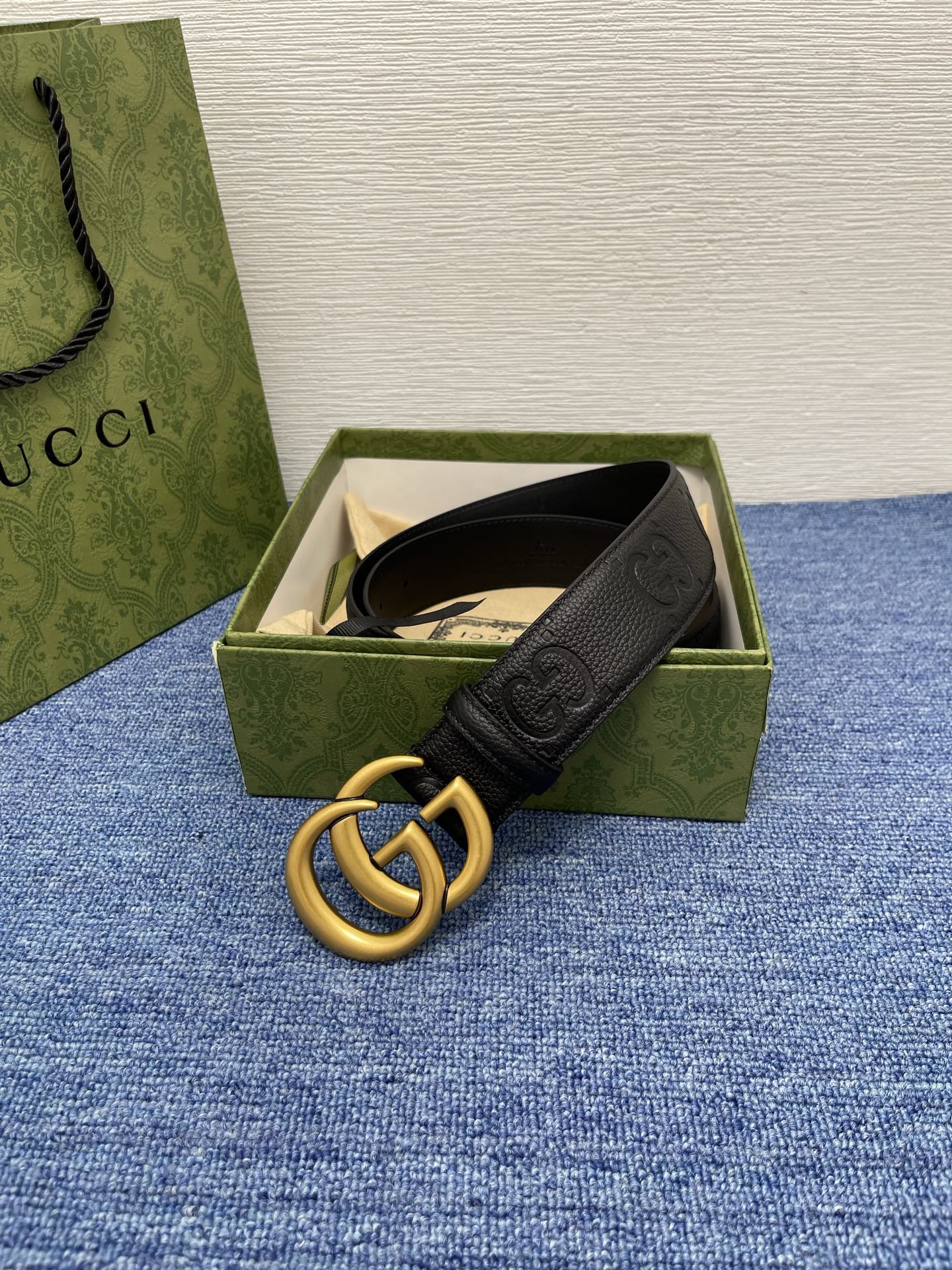 Gucci 经典款进口原厂印花面 搭配原版皮底 精品钢扣 宽4.0 Cm 经典永不过时款 潮流大方 时尚