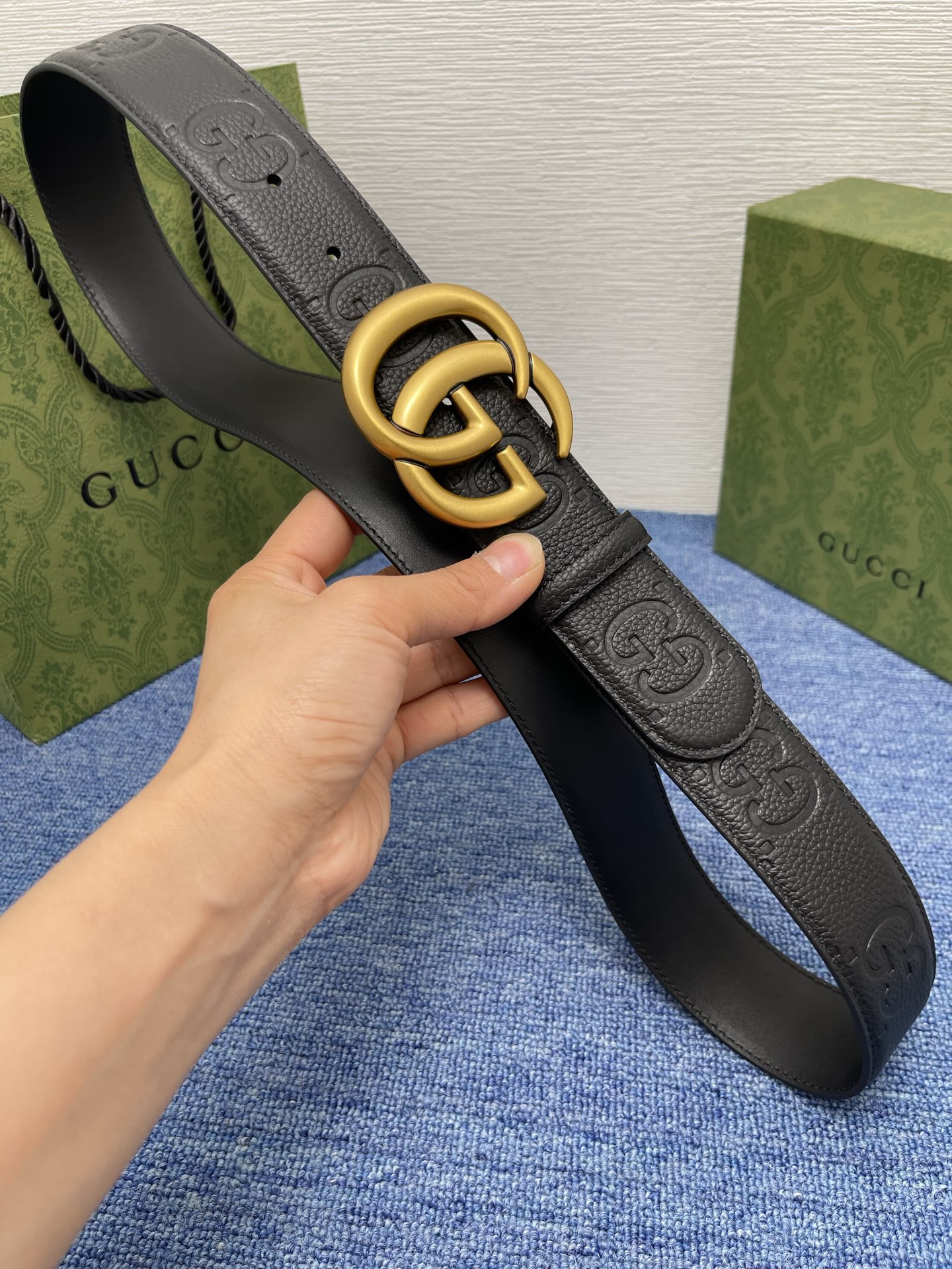 Gucci 经典款进口原厂印花面 搭配原版皮底 精品钢扣 宽4.0 Cm 经典永不过时款 潮流大方 时尚