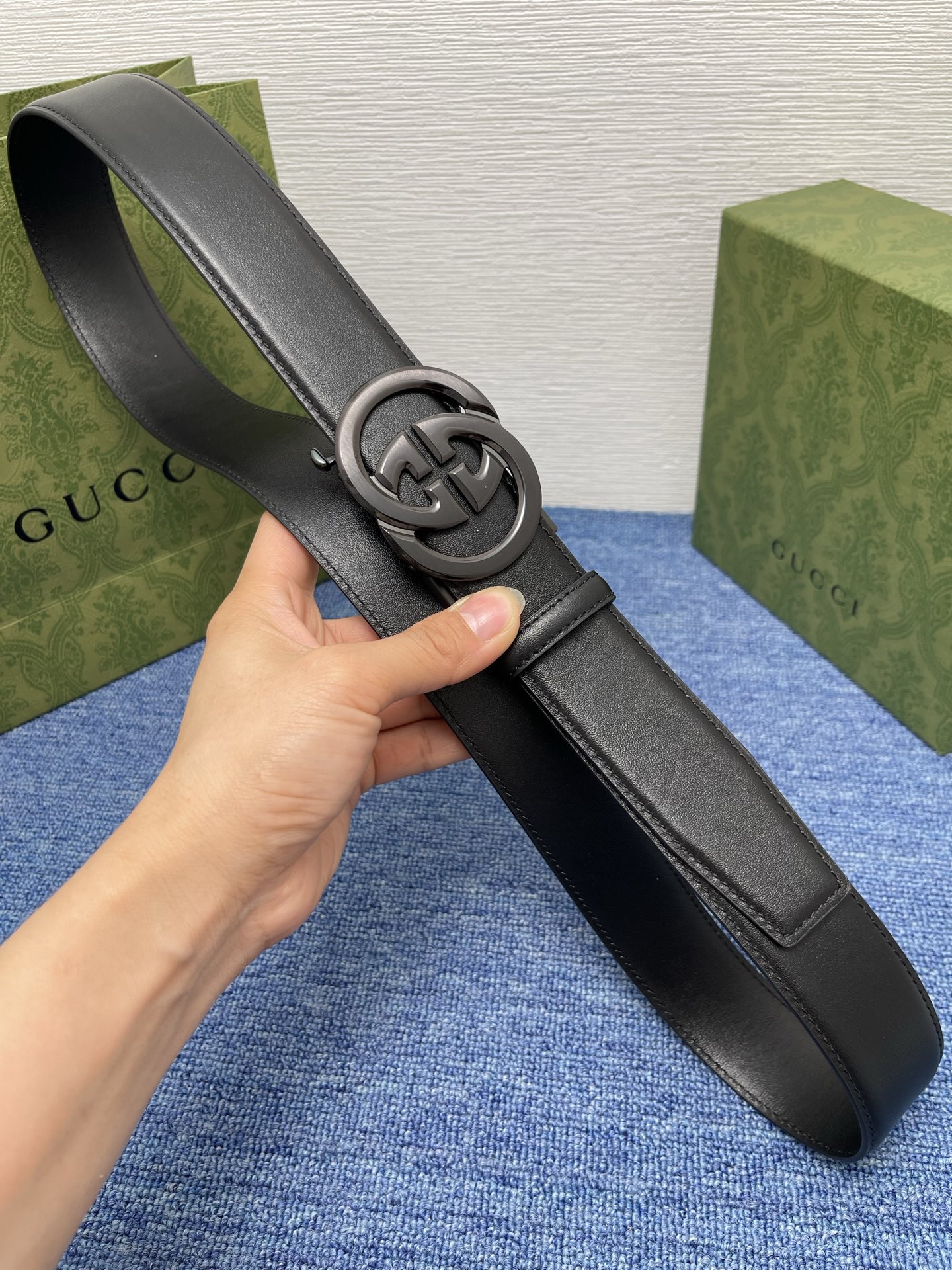 【古奇】 Gucci新款小牛皮，手感细腻柔软，搭配纯钢自动精品扣，男士必备！宽度：3.8cm