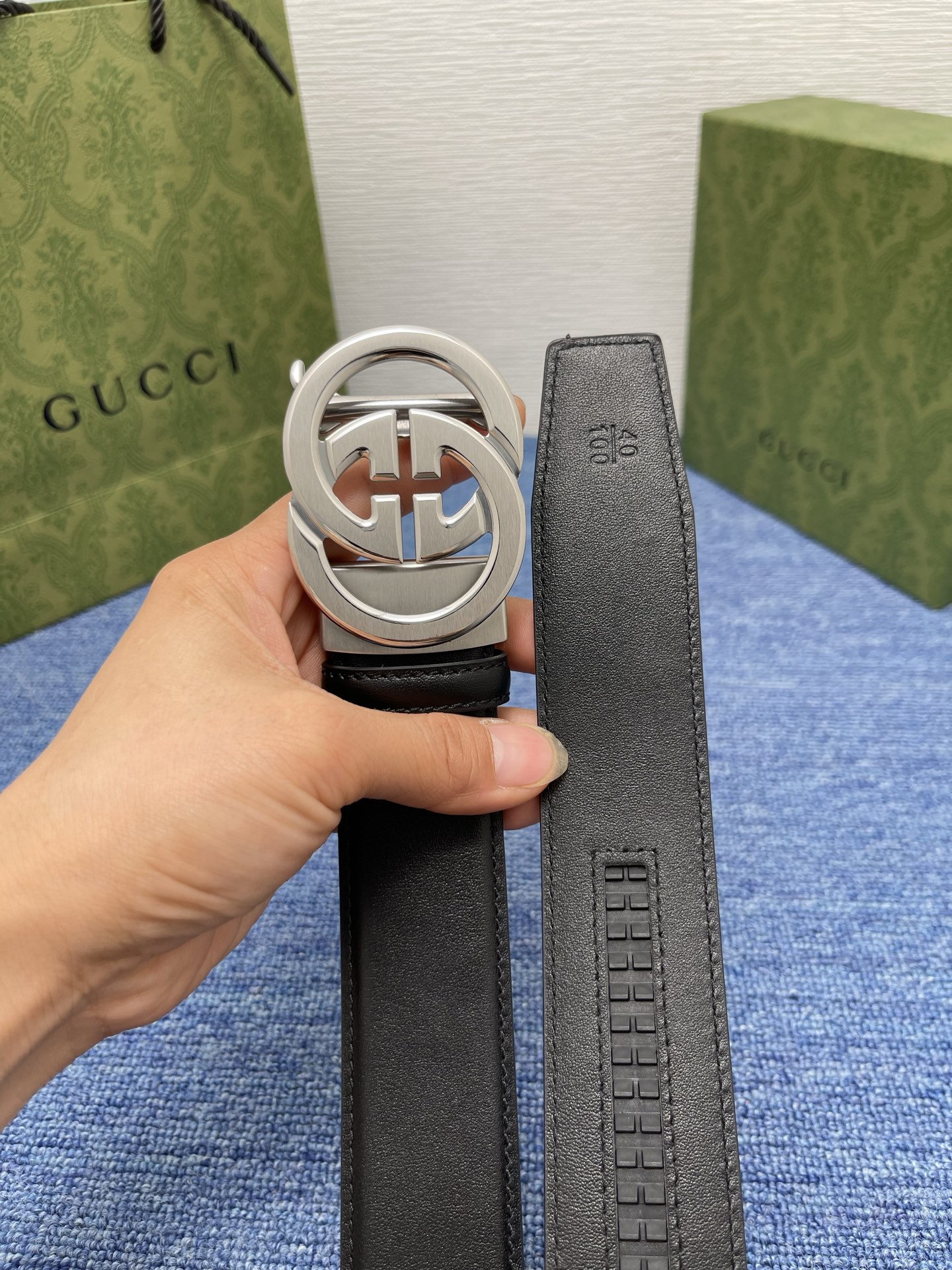 【古奇】 Gucci新款小牛皮，手感细腻柔软，搭配纯钢自动精品扣，男士必备！宽度：3.8cm