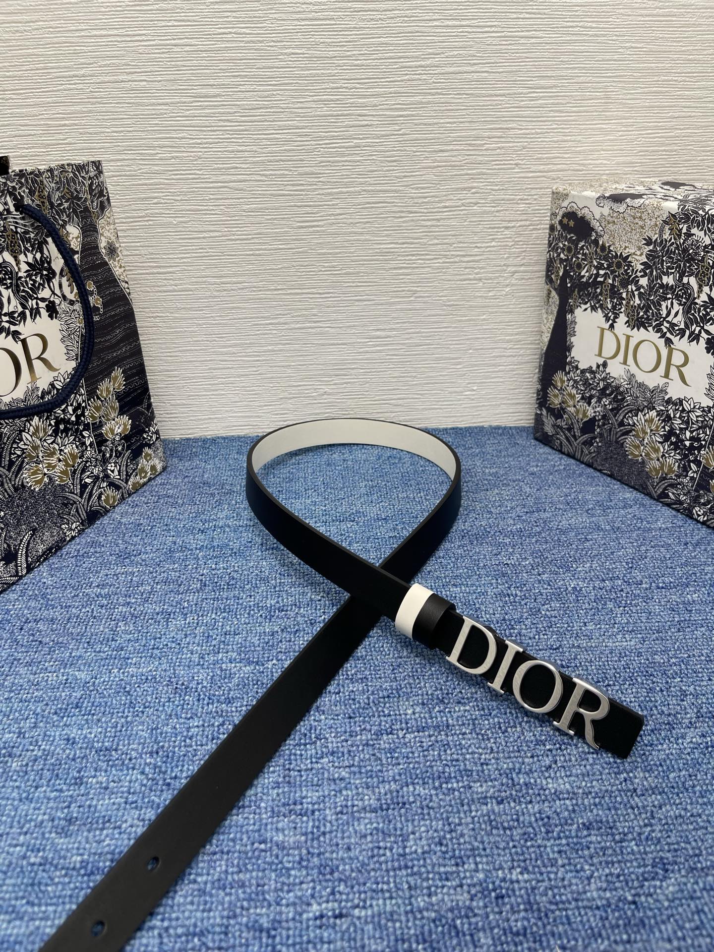 Dior D-Dream 20mm Belt, Black Smooth Calfskin with Dior Logo Buckle 5 i1749126222028 9305 0 4