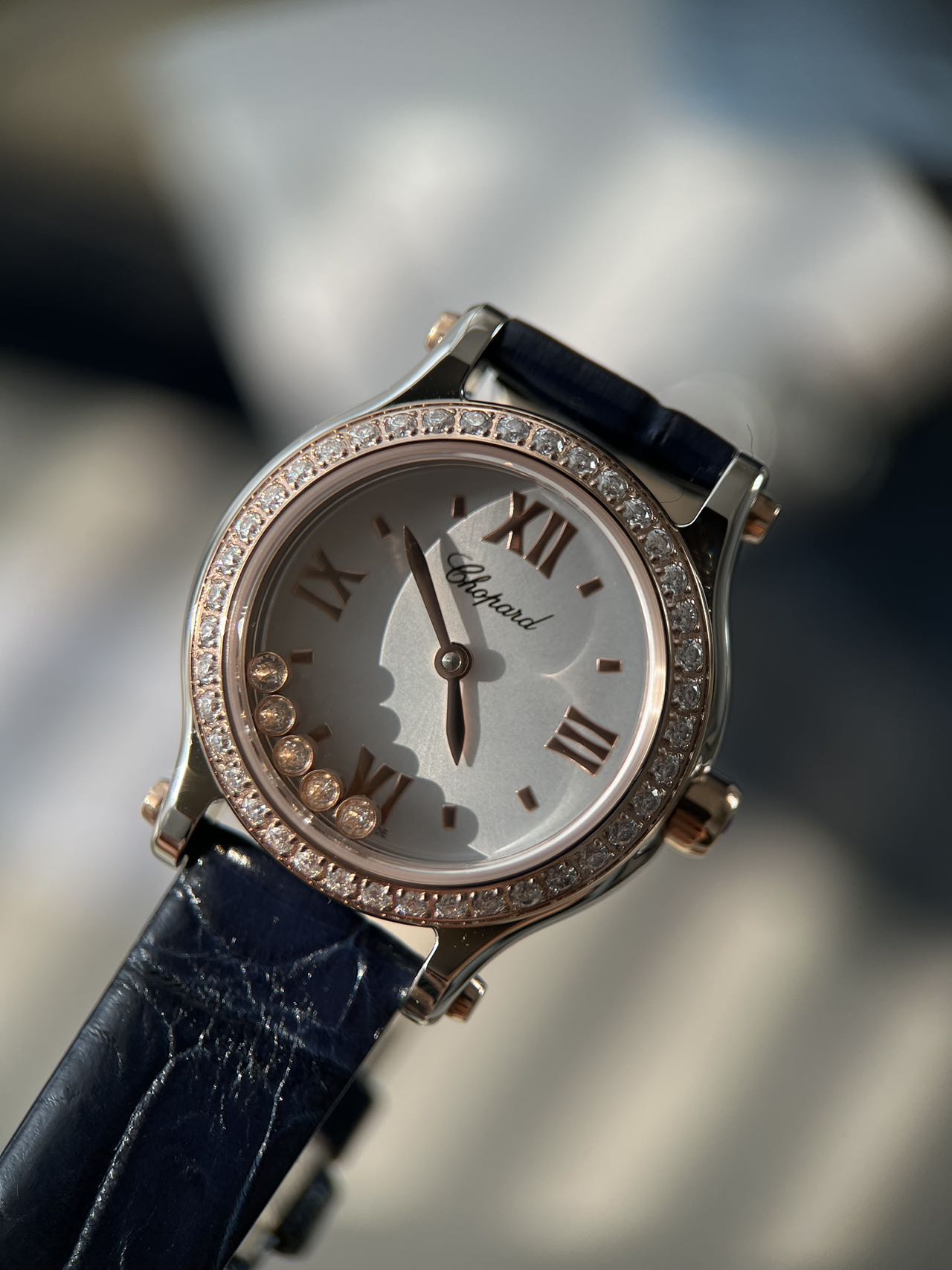 NO:924392,It is not only a watch, but also an artistic masterpiece of luxury and heavy industry. It perfectly combines luxury and exquisiteness, and is full of texture!  ,19860909它是手表,更是一副奢华重工的艺术大作,将奢华与精致完美结合,通身都是质感！,,Watch