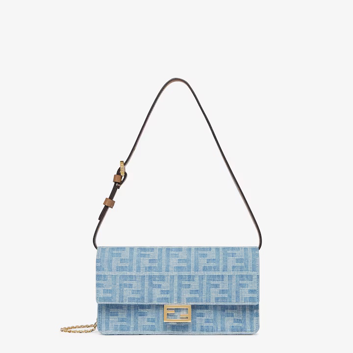 Fendi [Chain Belt BAGUETTE Handbag] Light Blue Denim Official Show