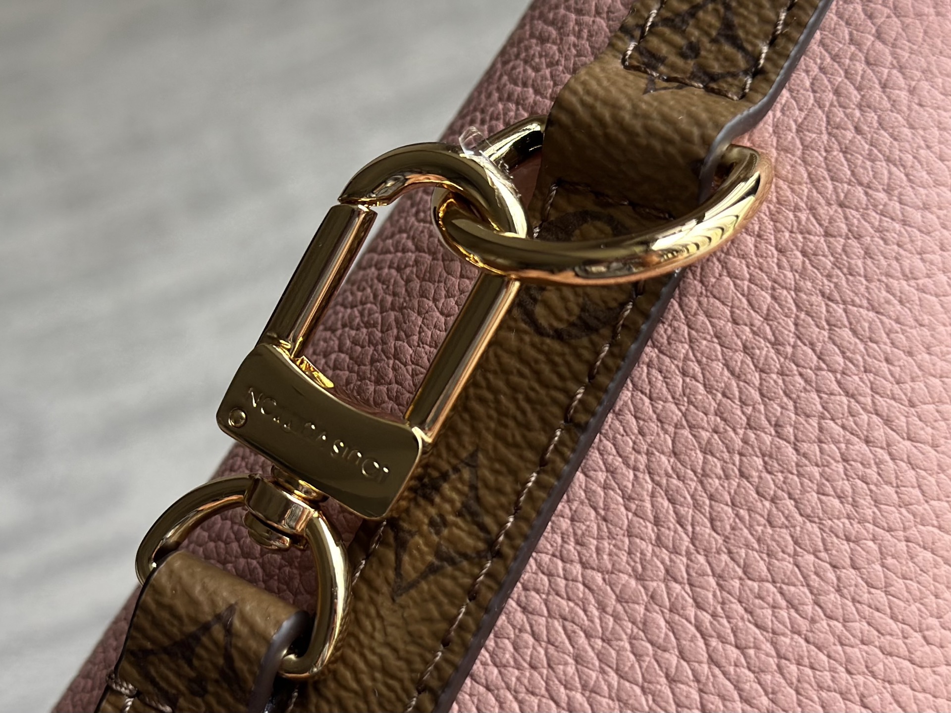 루이비통(CD) 131348 가방 Louis Vuitton Bag 썸네일 이미지