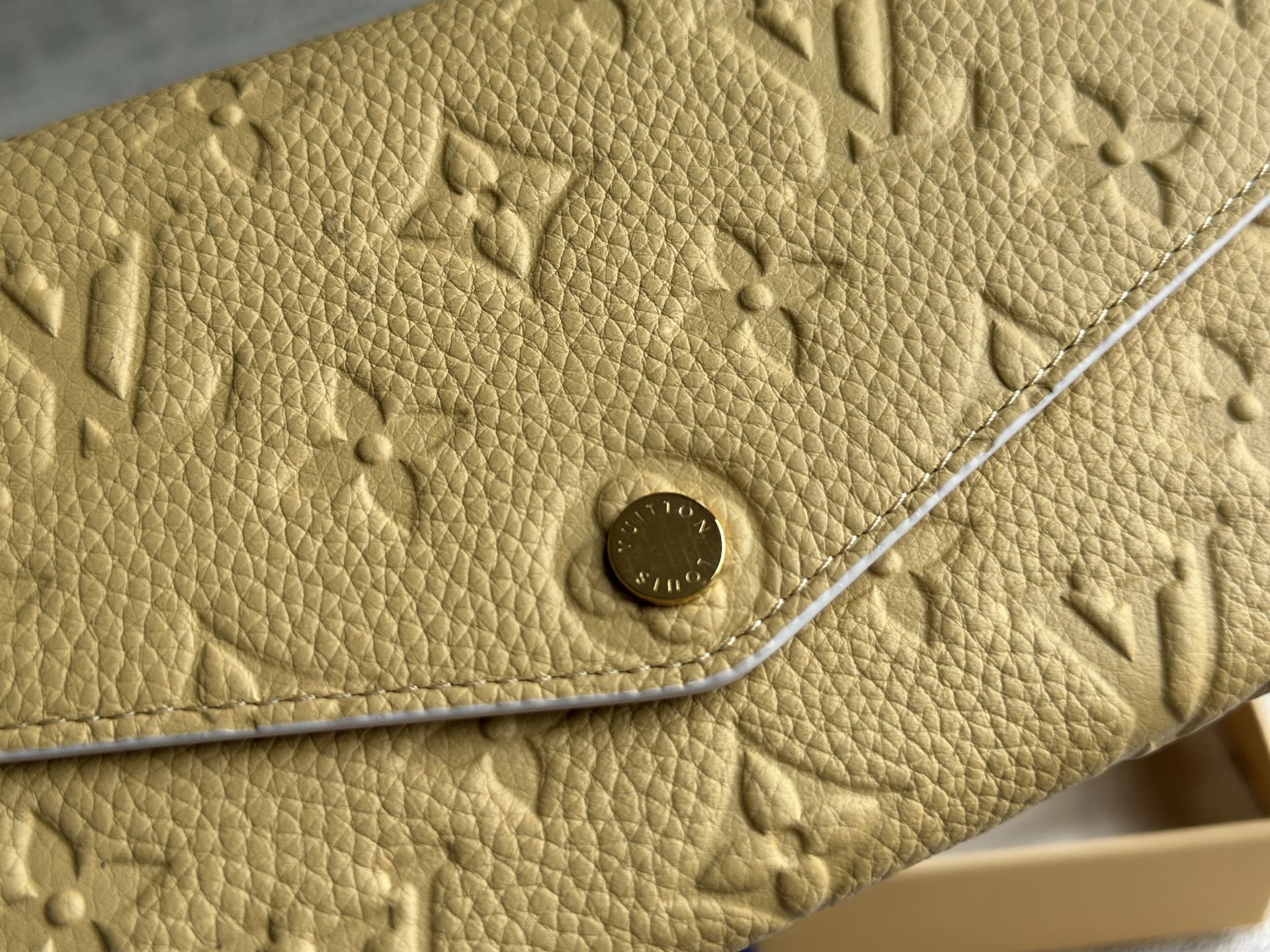 루이비통 지갑 131388 Louis Vuitton Wallet 썸네일 이미지
