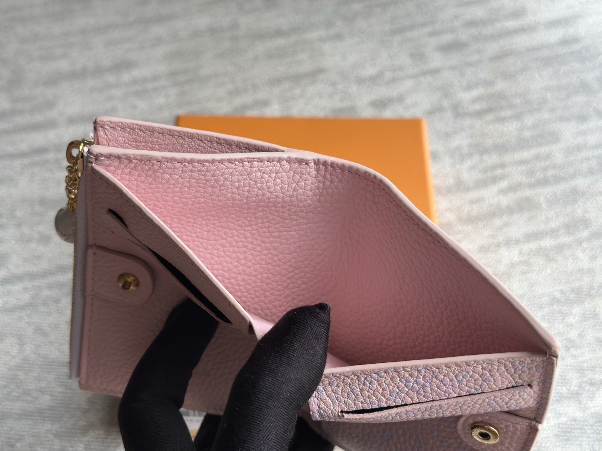 루이비통 지갑 131376 Louis Vuitton Wallet 썸네일 이미지
