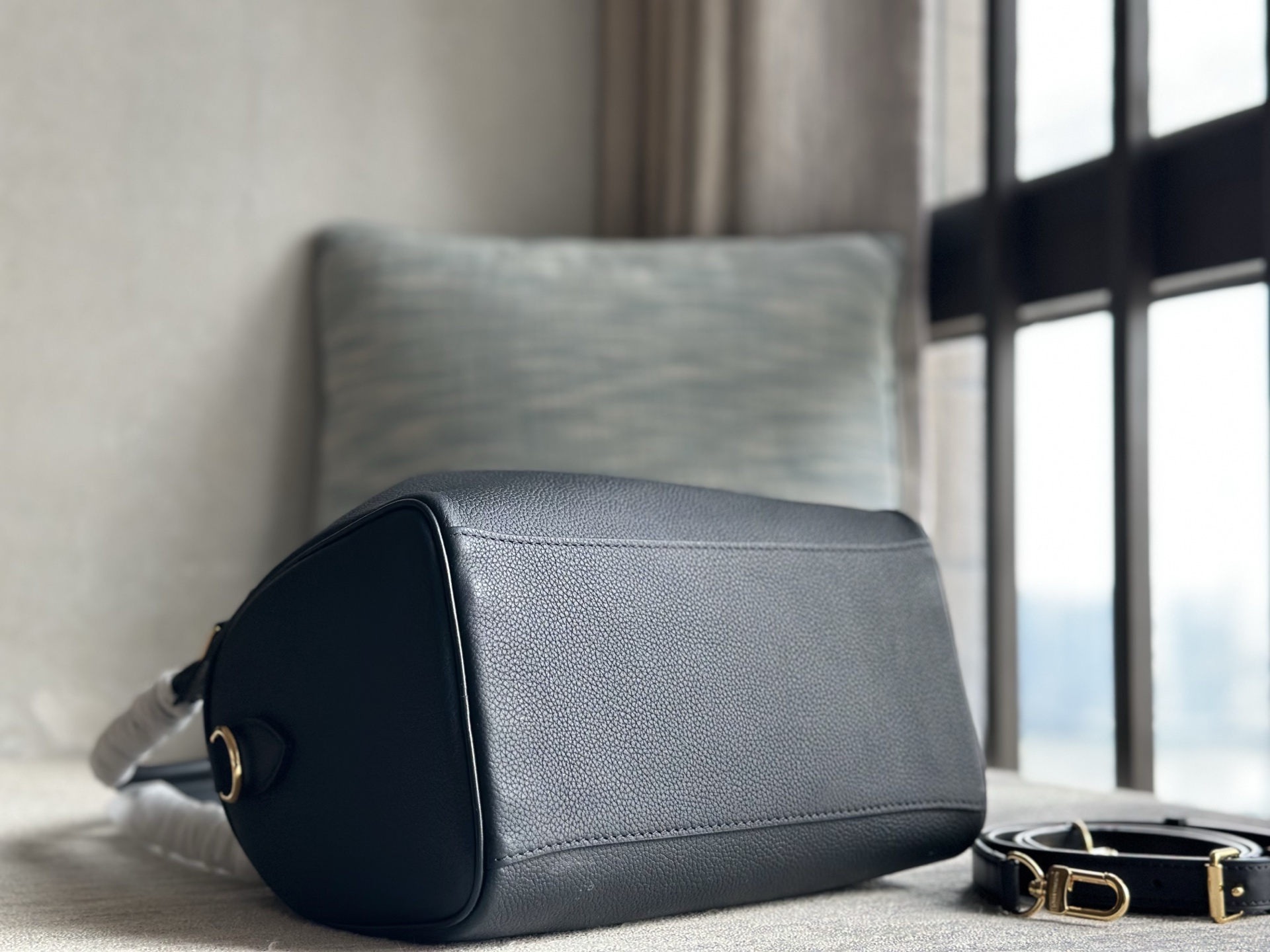 루이비통(CD) M30327 가방 Louis Vuitton Bag 썸네일 이미지