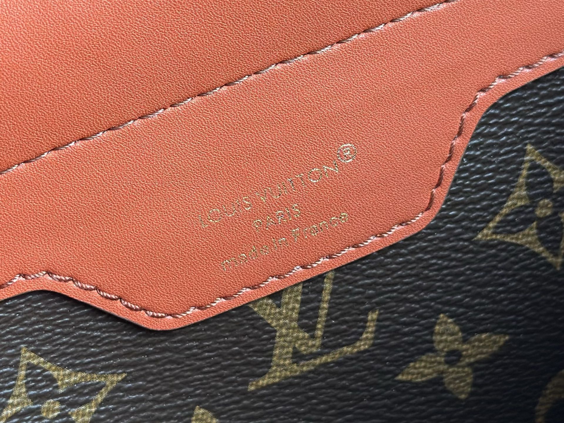루이비통(CD) 모노그램 M30327 가방 Louis Vuitton Bag 썸네일 이미지