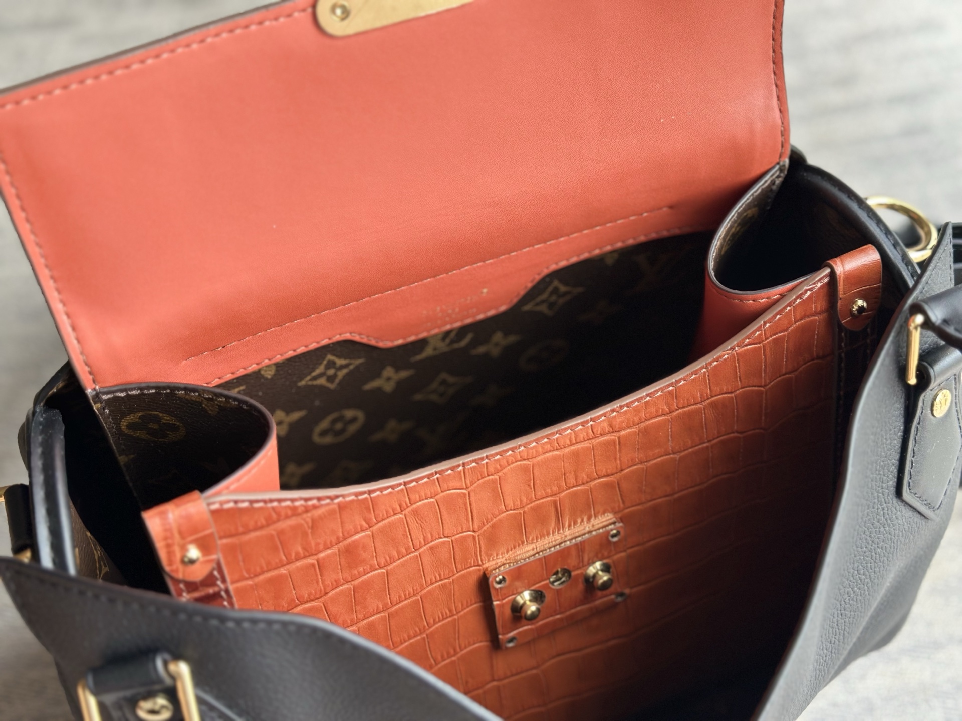 루이비통(CD) 모노그램 M30327 가방 Louis Vuitton Bag 썸네일 이미지