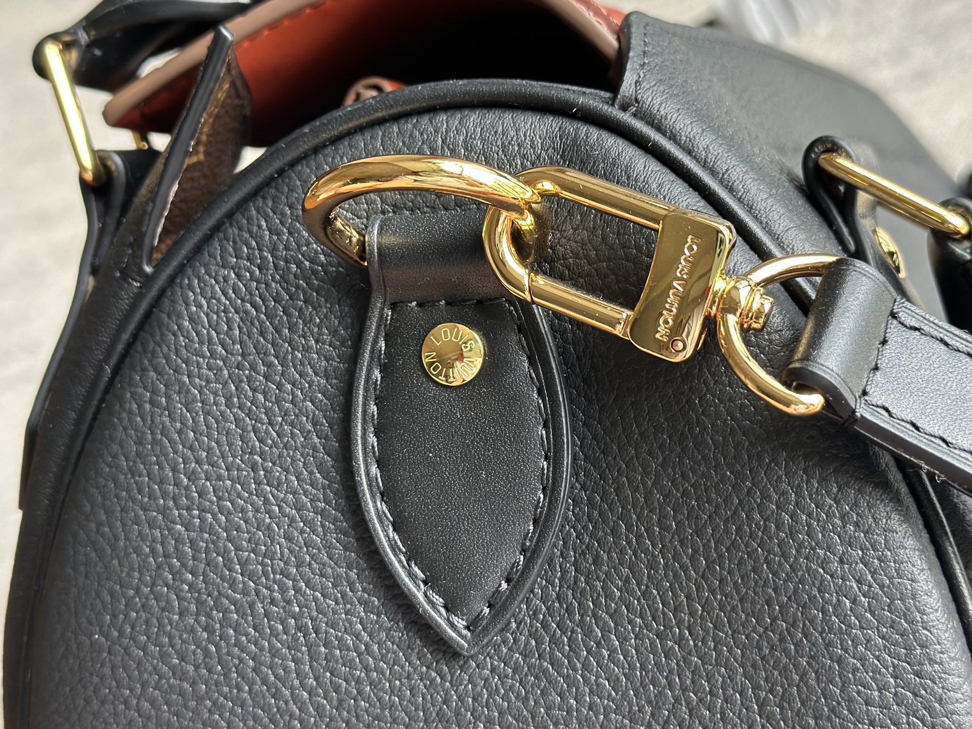 루이비통(CD) 모노그램 M30327 가방 Louis Vuitton Bag 썸네일 이미지