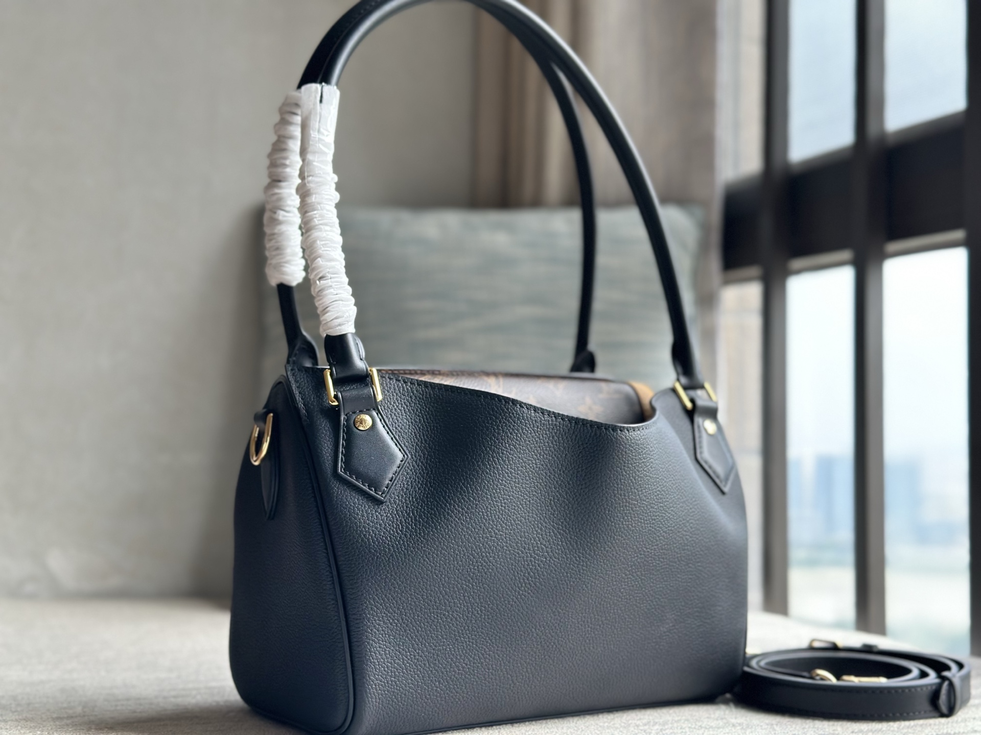 루이비통(CD) M30327 가방 Louis Vuitton Bag 썸네일 이미지