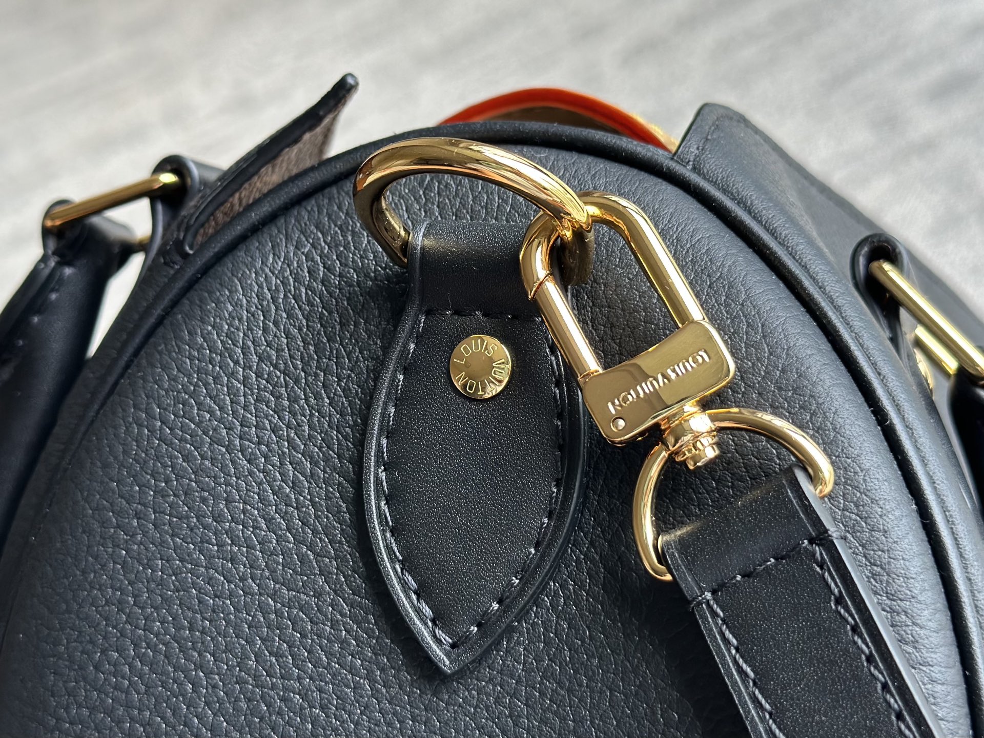 루이비통(CD) M30327 가방 Louis Vuitton Bag 썸네일 이미지