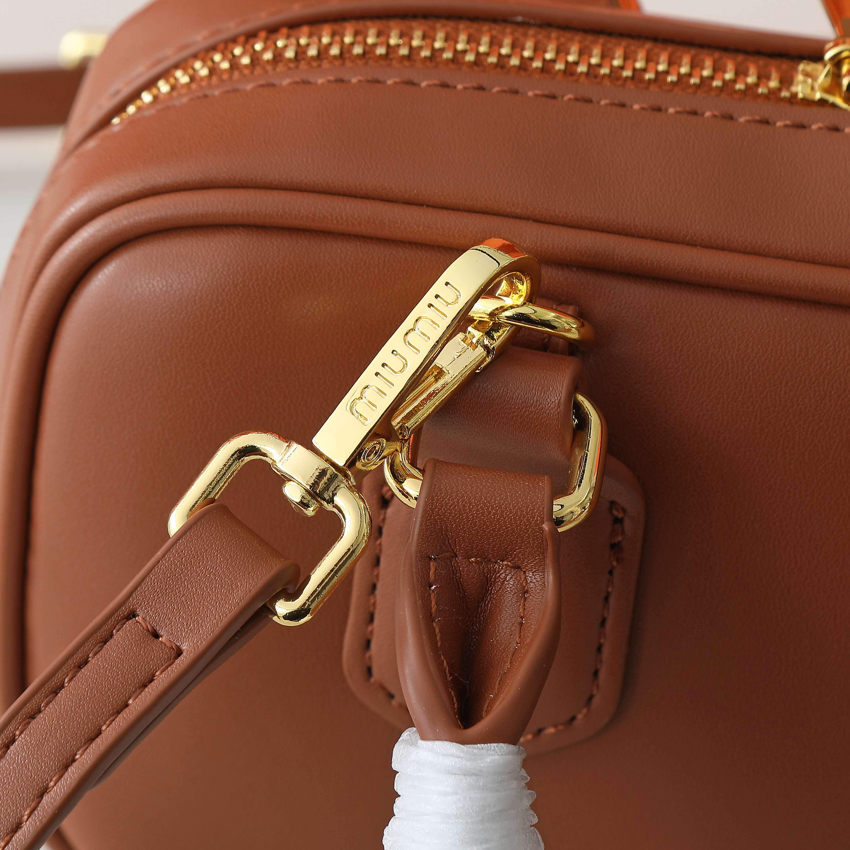 😘新款保龄球包包，官网主推，今年绝对爆款式，顶级进口小牛皮，独具风格matelasse图案，包身精致立体