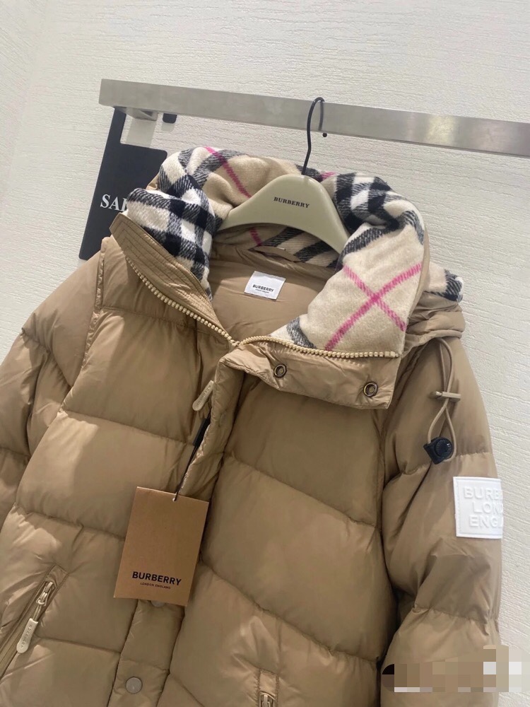 New release of high-end Burberry detachable sleeve down jacket in khaki and black, sizes S-2XL.-Big cat