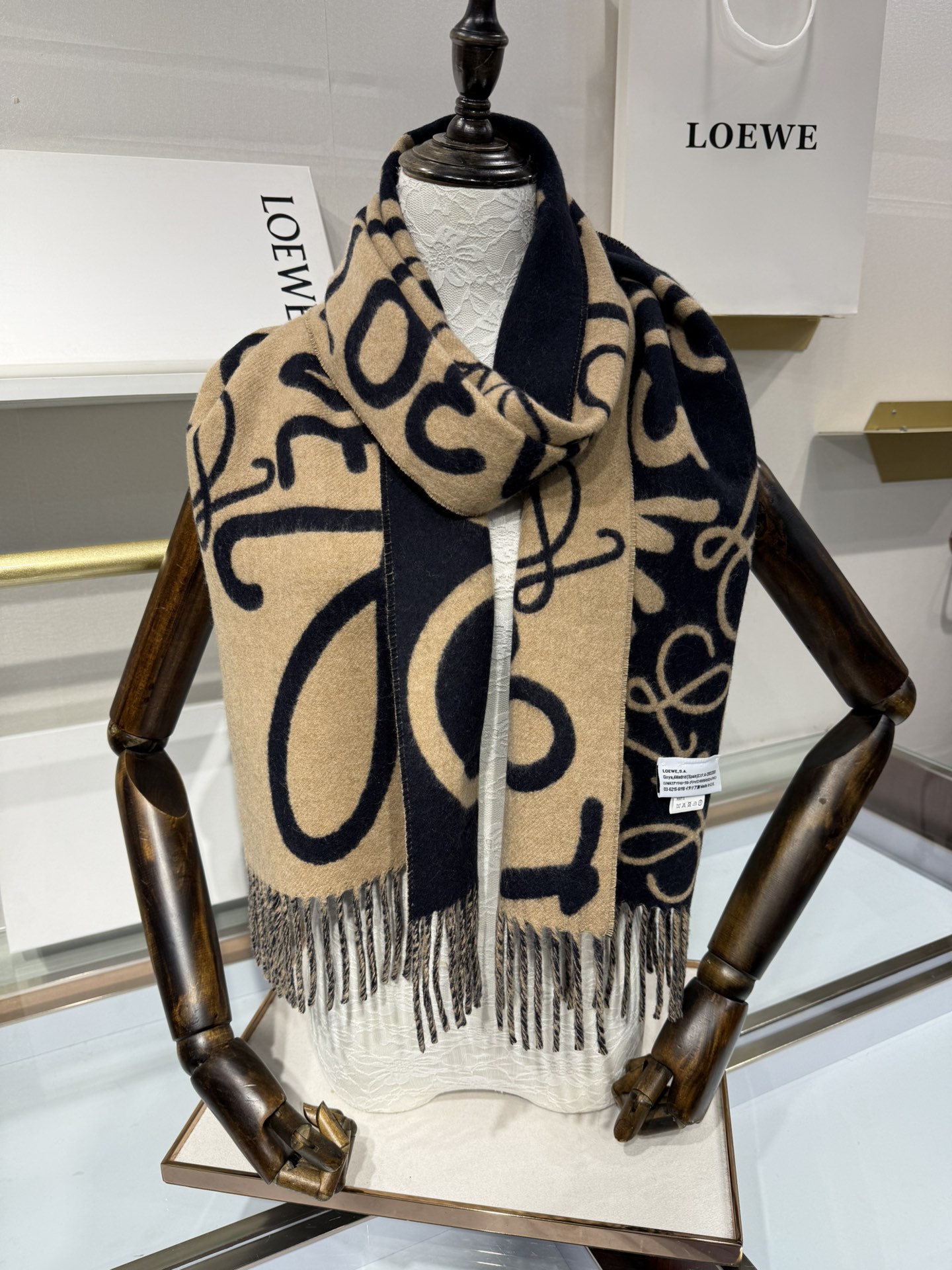 💟补单出货品质升级，新款罗意威很幸運拿到這個品牌的東西，真的不多見，很少在國內做訂單，款式真的少的可怜❗