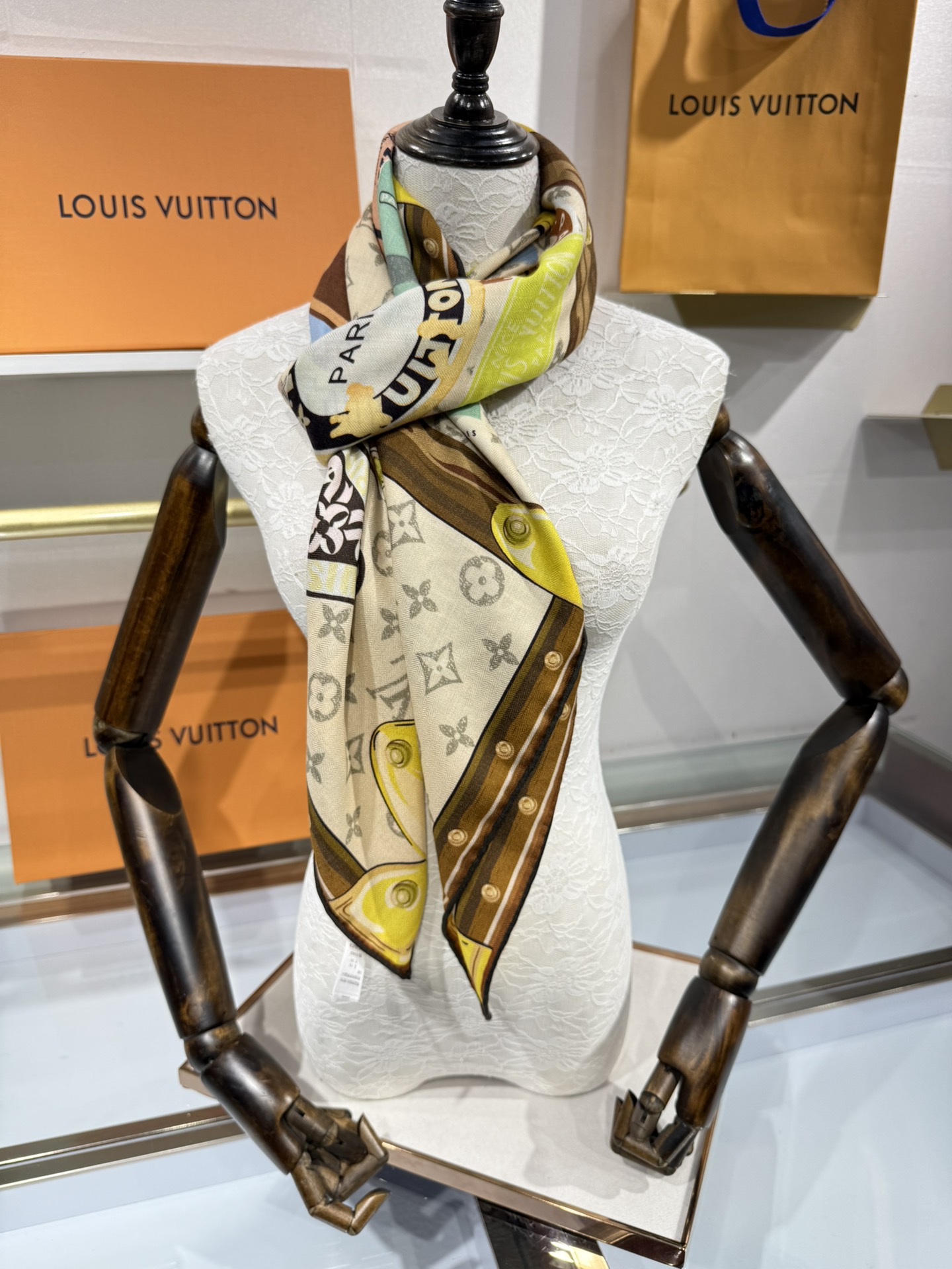 💟2025年L家上新❤️双面同色，高端产品斜纹丝绒 尺寸140乘140