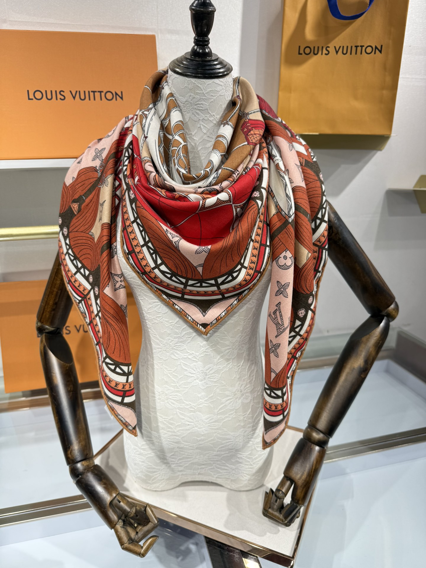 💟2025年L家上新❤️双面同色，高端产品
斜纹丝绒 尺寸140乘140 