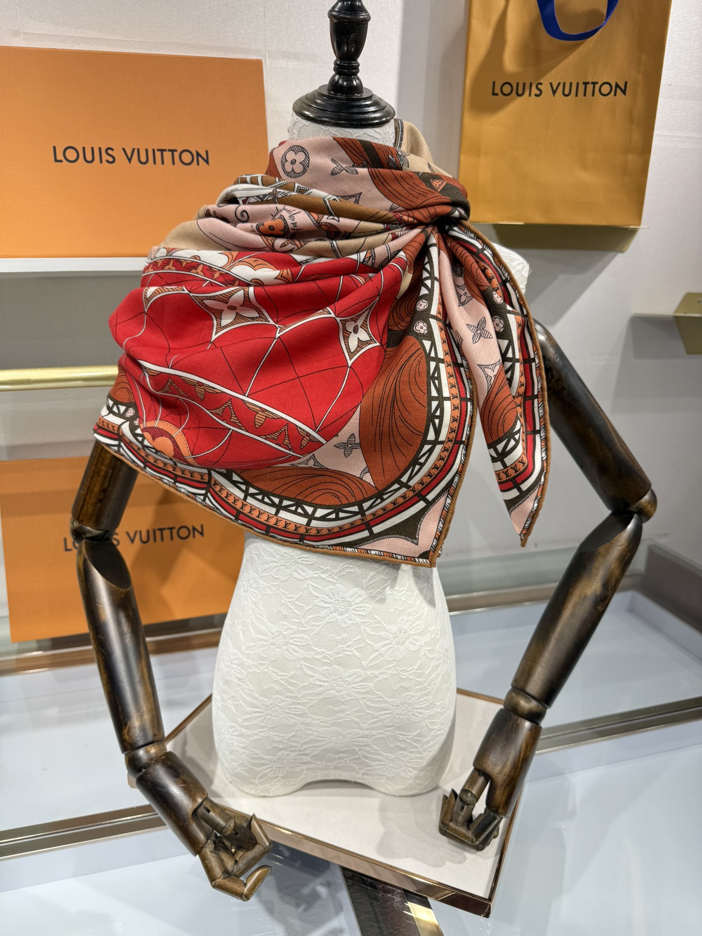 💟2025年L家上新❤️双面同色，高端产品
斜纹丝绒 尺寸140乘140 