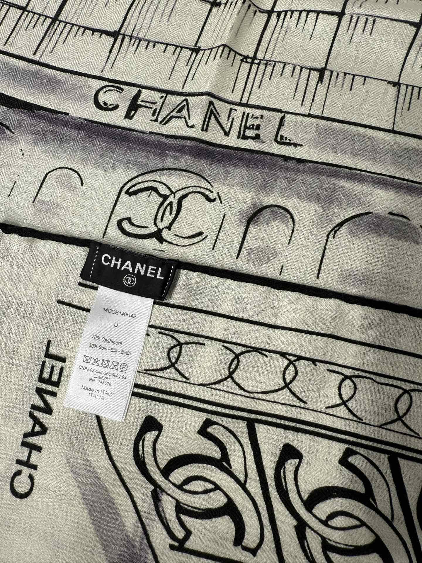 💟2025年秋冬新款💖💖💃🏻💃🏻小香家 丝羊绒方巾‼️抢‼️VIP推荐 ‼️👍下手一定要快【高端 大爱 