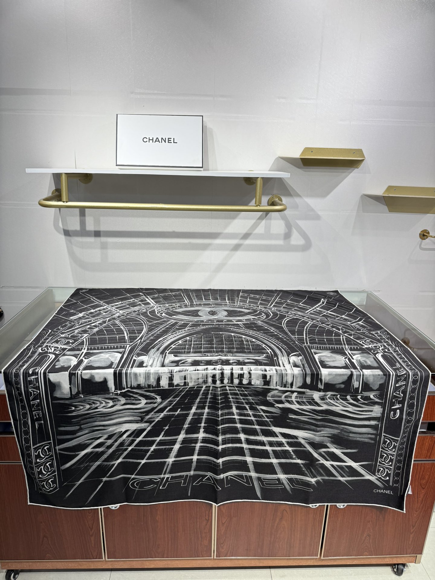 💟2025年秋冬新款💖💖💃🏻💃🏻小香家 丝羊绒方巾‼️抢‼️VIP推荐 ‼️👍下手一定要快【高端 大爱 