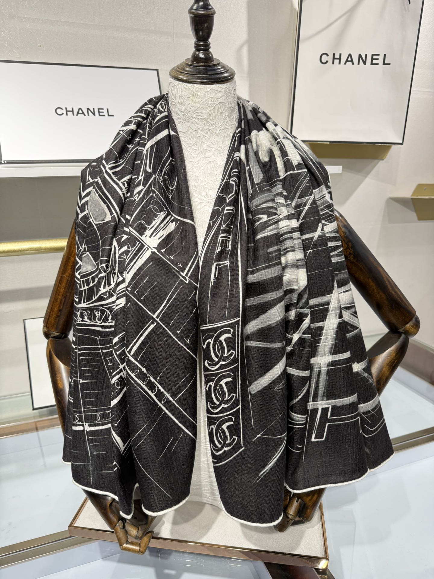 💟2025年秋冬新款💖💖💃🏻💃🏻小香家 丝羊绒方巾‼️抢‼️VIP推荐 ‼️👍下手一定要快【高端 大爱 