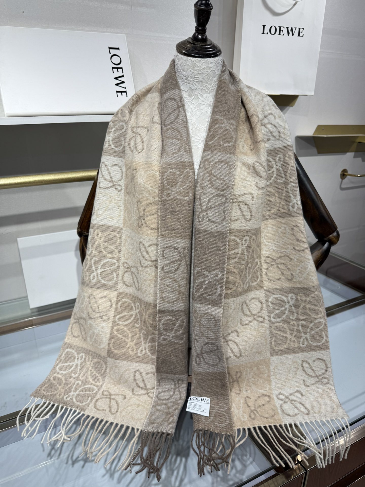 💟📦 新款；/顶级原单男女款‼️罗意威很幸運拿到這個品牌的東西，真的不多見，很少在國內做訂單，款式真的少