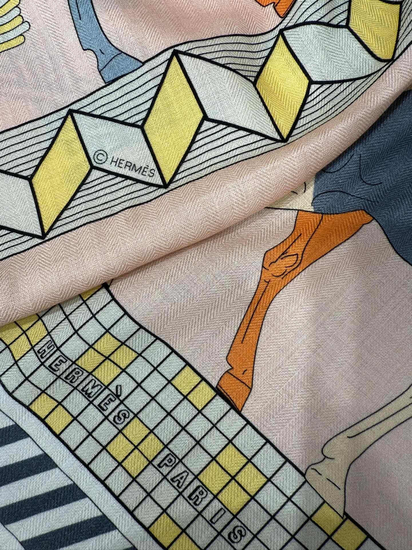 💟25年爱玛仕秋冬新款“全速前进”140丝绒大方巾上新这款爱马仕的经典单品展现强大而迷人的女性魅力精髓此