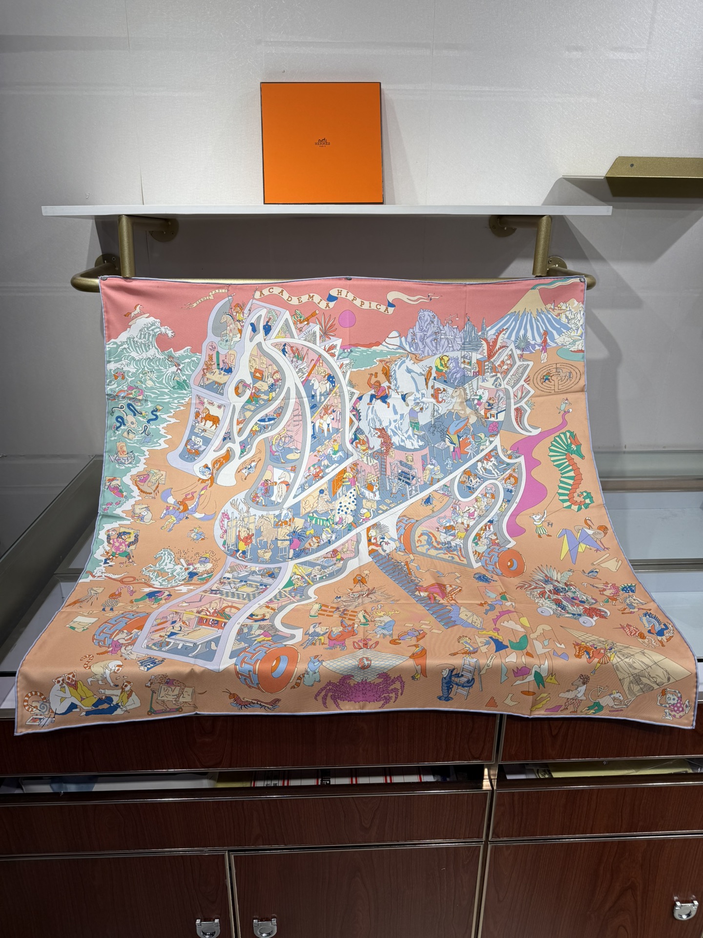 💟2025年上新 爱马仕马术学院💦💞18姆米真丝【90真丝斜纹双面双色佩戴】手工卷边斜纹真丝方巾（100