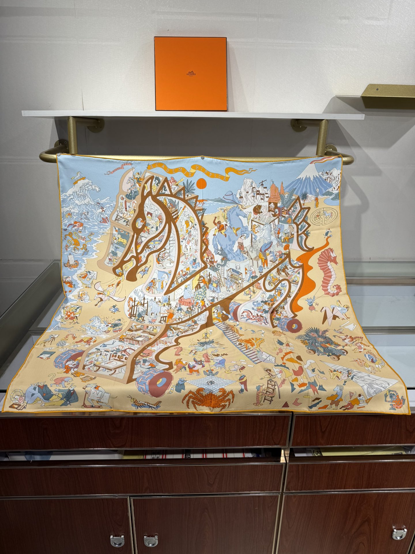 💟2025年上新 爱马仕马术学院💦💞18姆米真丝【90真丝斜纹双面双色佩戴】手工卷边斜纹真丝方巾（100