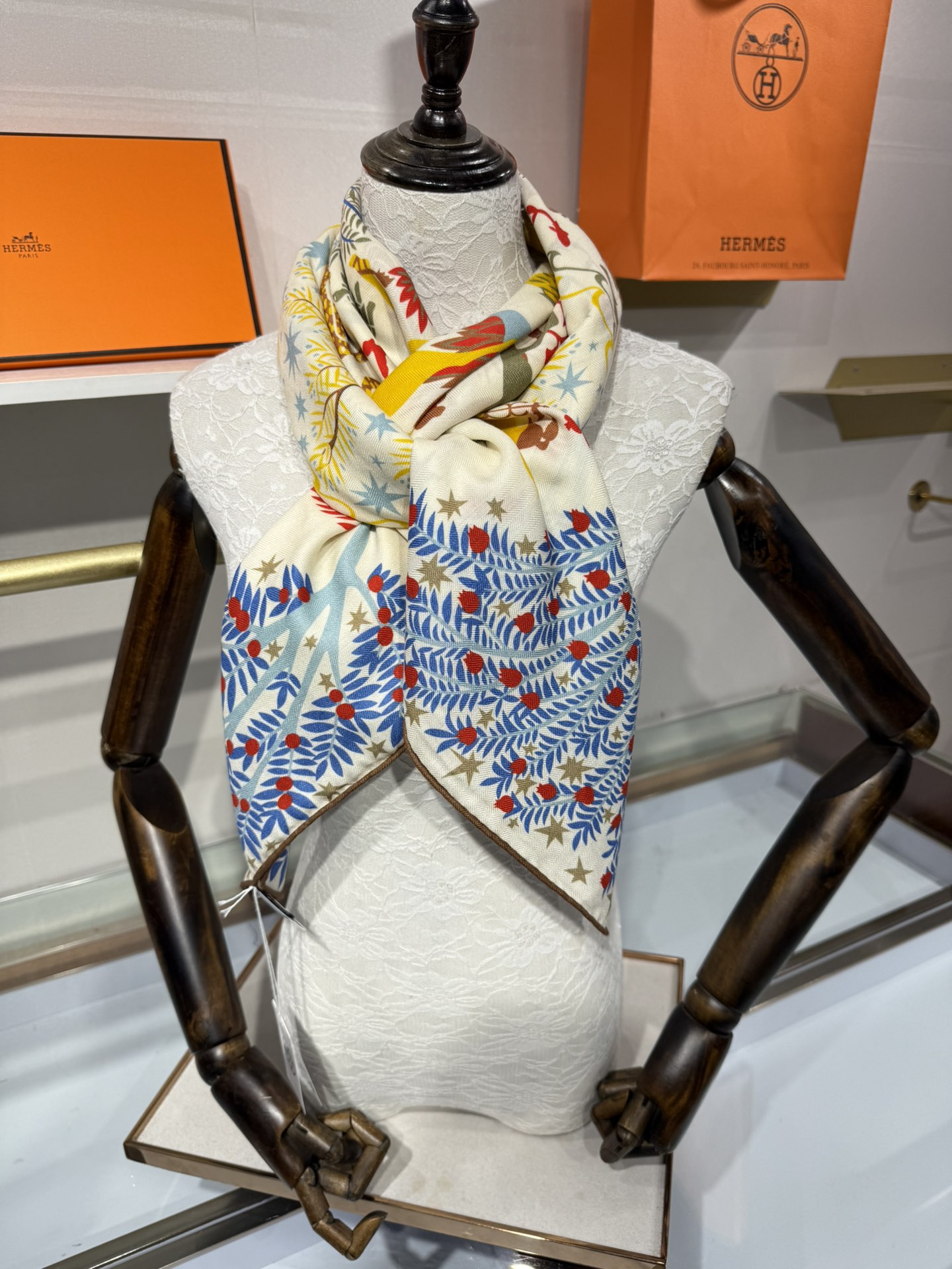 💟【双面同色 丝毛款】H家羊绒新款 买了都说好看‼️推荐💕【俄耳浦斯的魔力】羊绒方巾‼️H家ZG爆款🎁💟