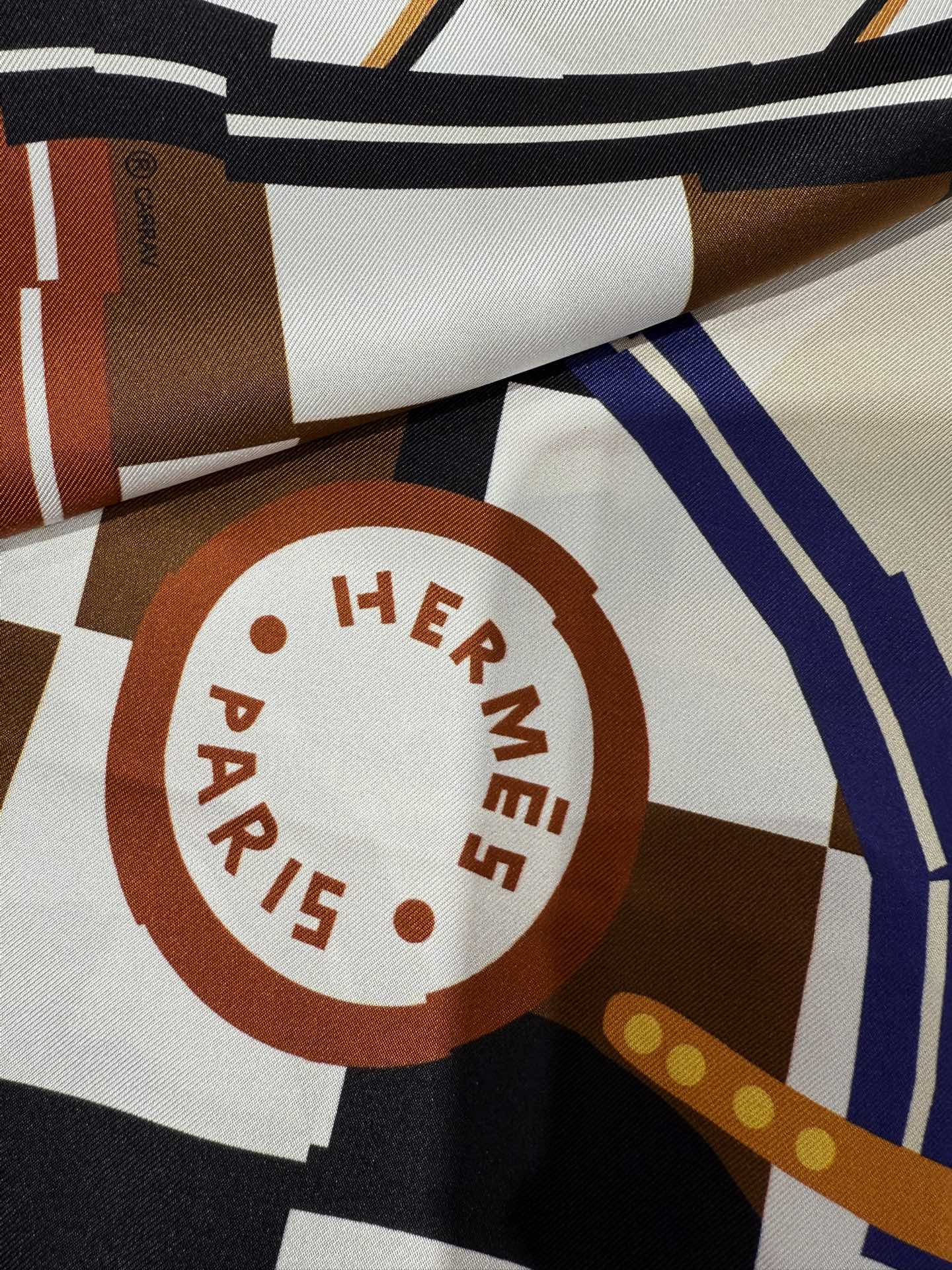 💟2025年春款 90真丝双面上新💦💞18姆米真丝【90真丝斜纹双面同色佩戴】手工卷边斜纹真丝方巾（10