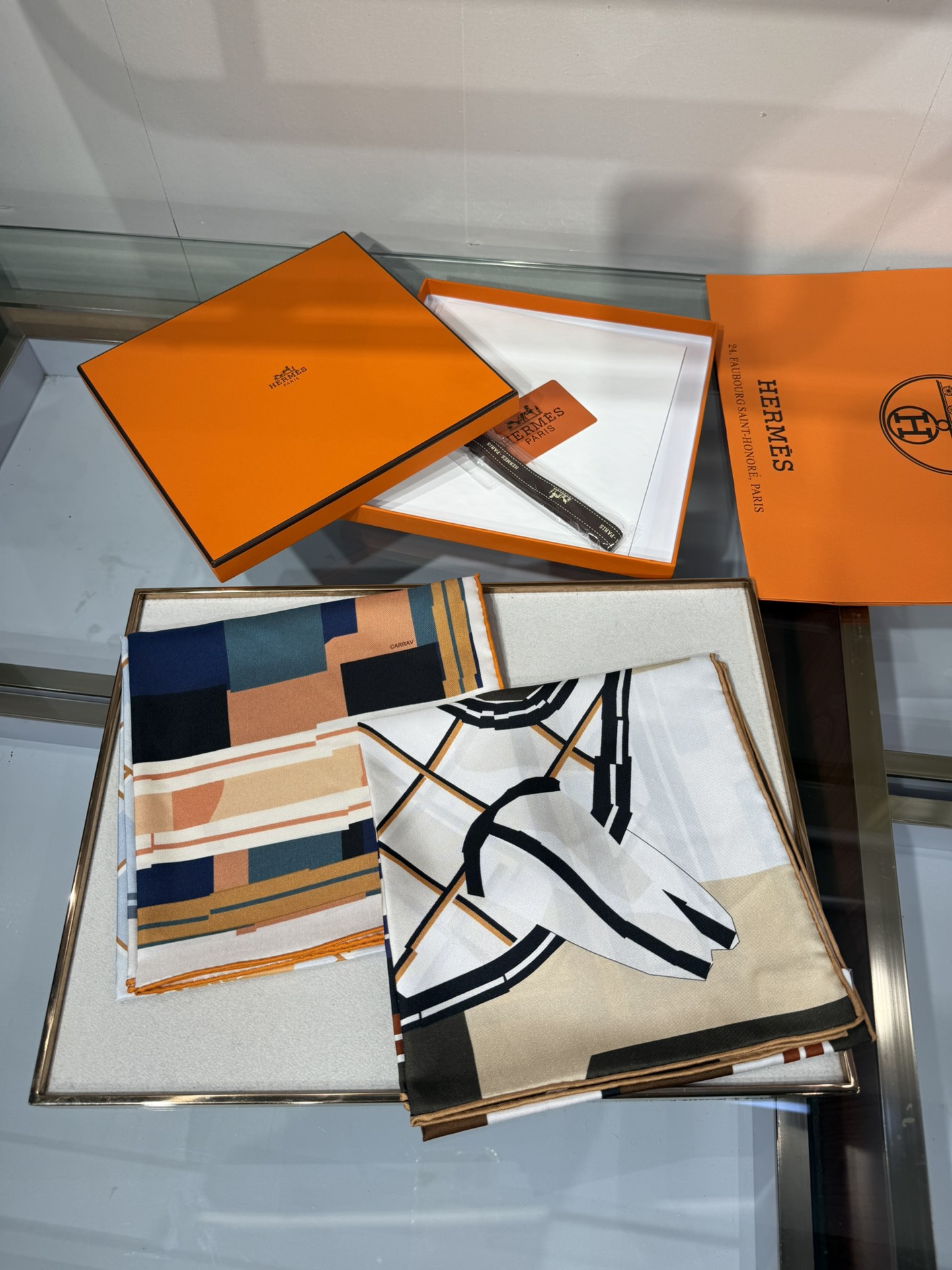 💟2025年春款 90真丝双面上新💦💞18姆米真丝【90真丝斜纹双面同色佩戴】手工卷边斜纹真丝方巾（10