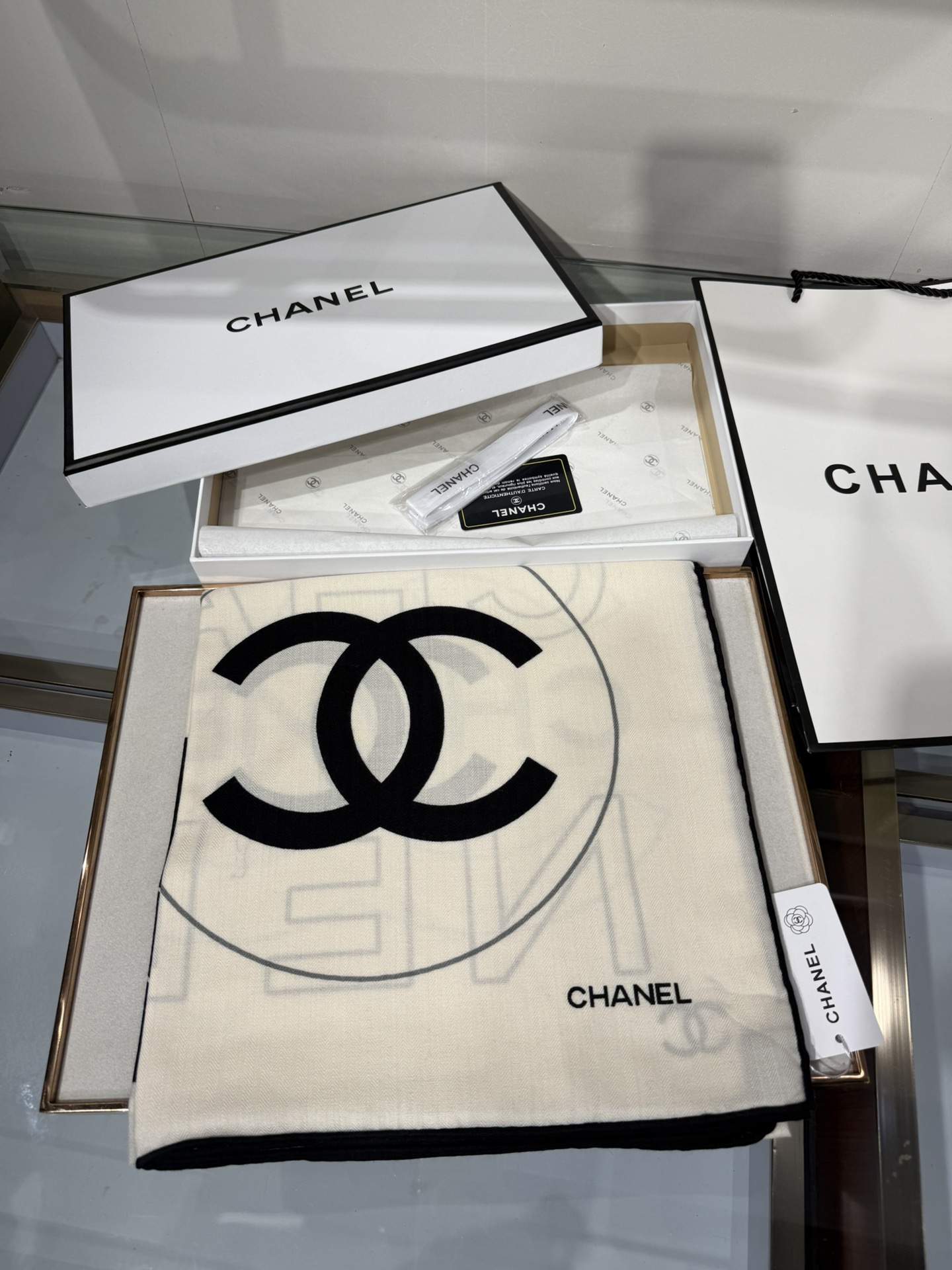 💟新品上新🌈Chanel 25年秋冬新品丝绒 Chanel 25s秋【140顶级丝毛双面同色披肩】 秋冬