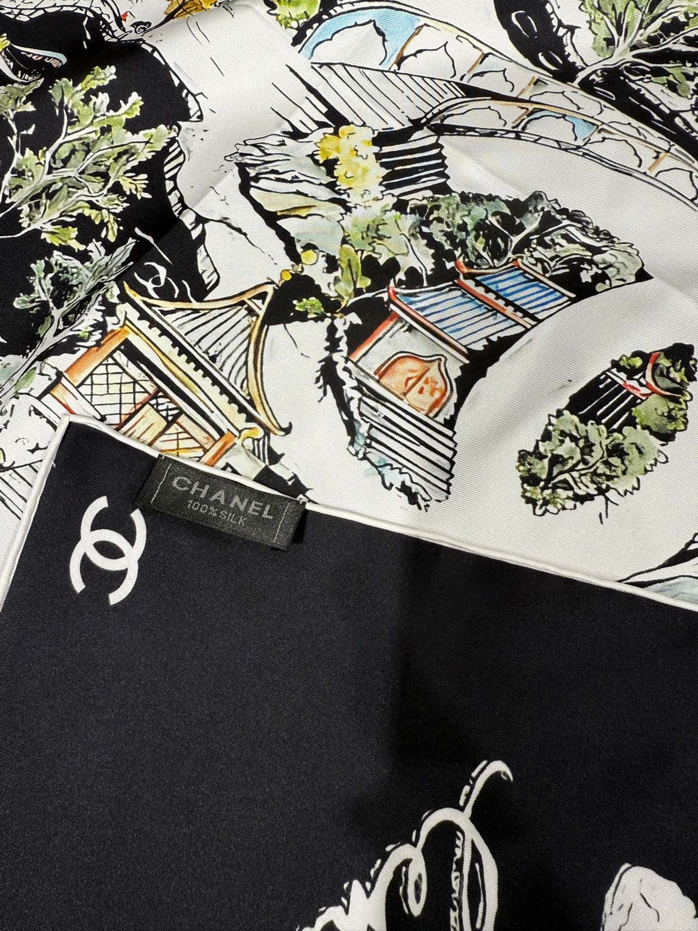 💟2025年90真丝双面上新💦💞18姆米真丝【90真丝斜纹双面同色佩戴】手工卷边斜纹真丝方巾（100%桑