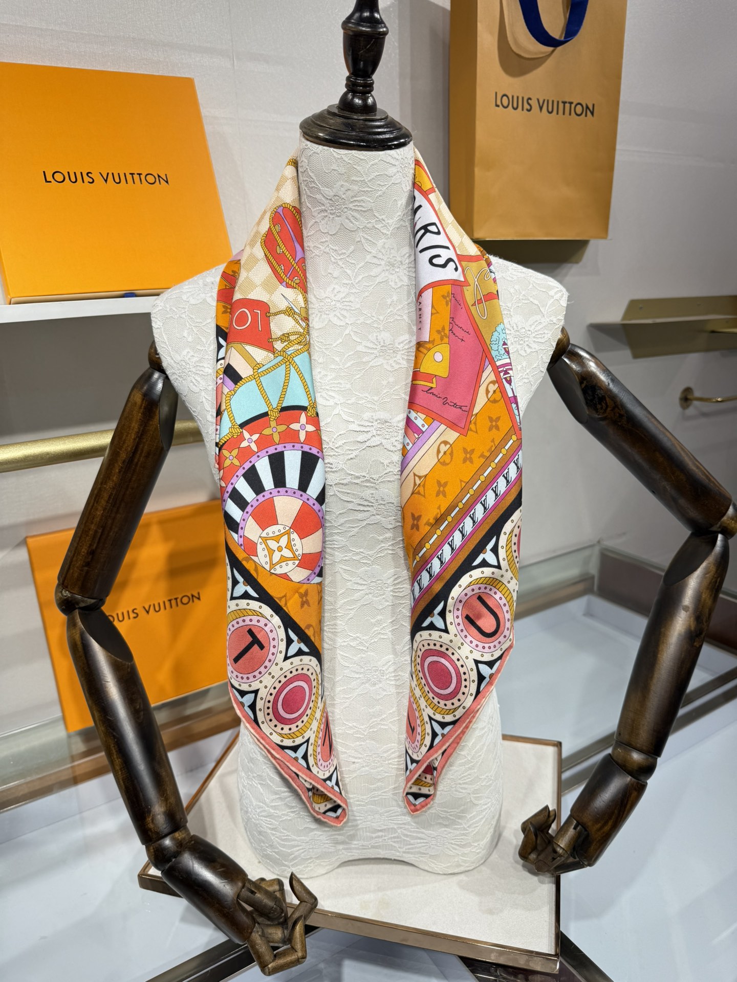 💟2025年春款 90真丝双面上新💦💞18姆米真丝【90真丝斜纹双面同色佩戴】手工卷边斜纹真丝方巾（10