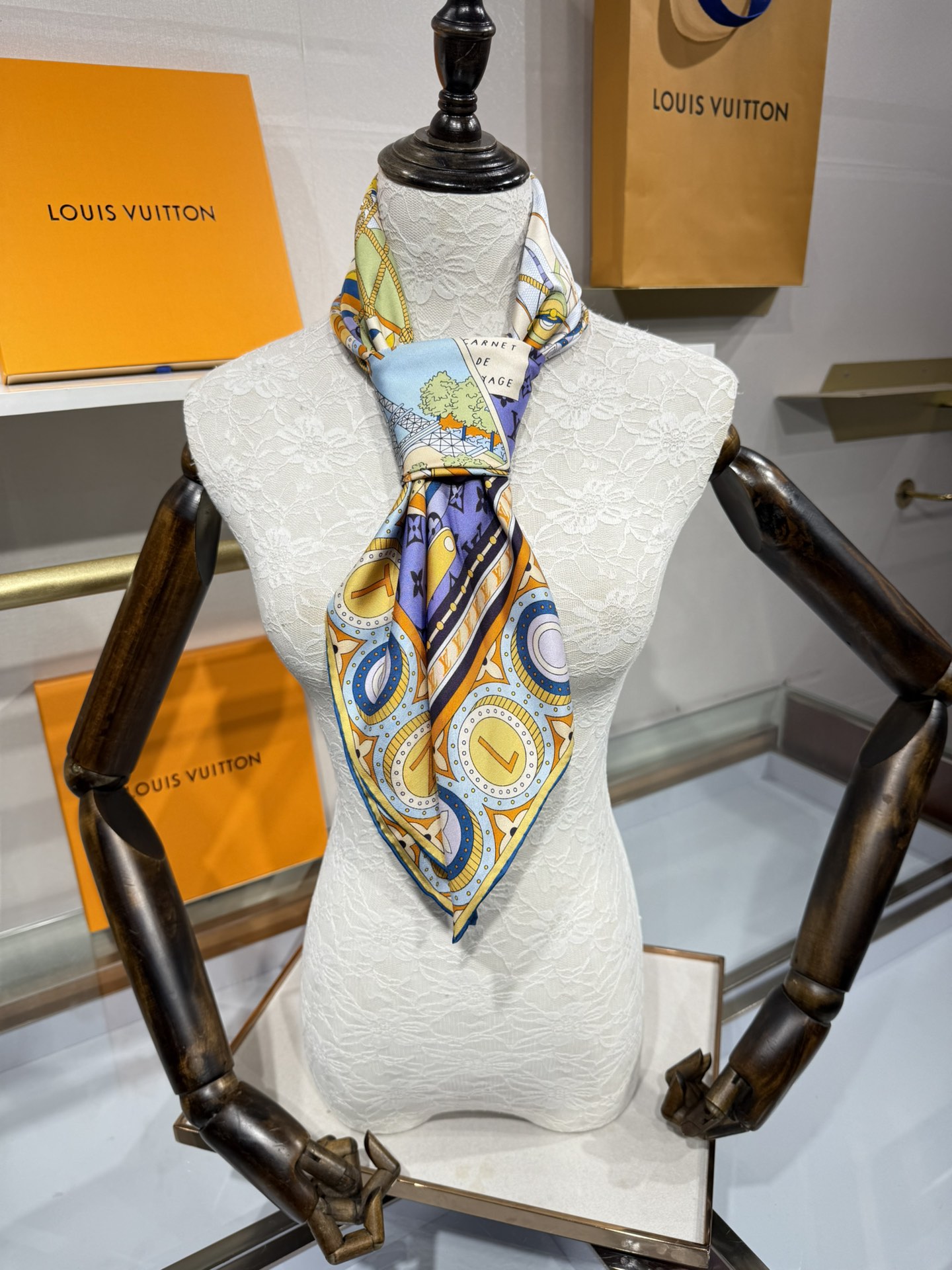 💟2025年春款 90真丝双面上新💦💞18姆米真丝【90真丝斜纹双面同色佩戴】手工卷边斜纹真丝方巾（10